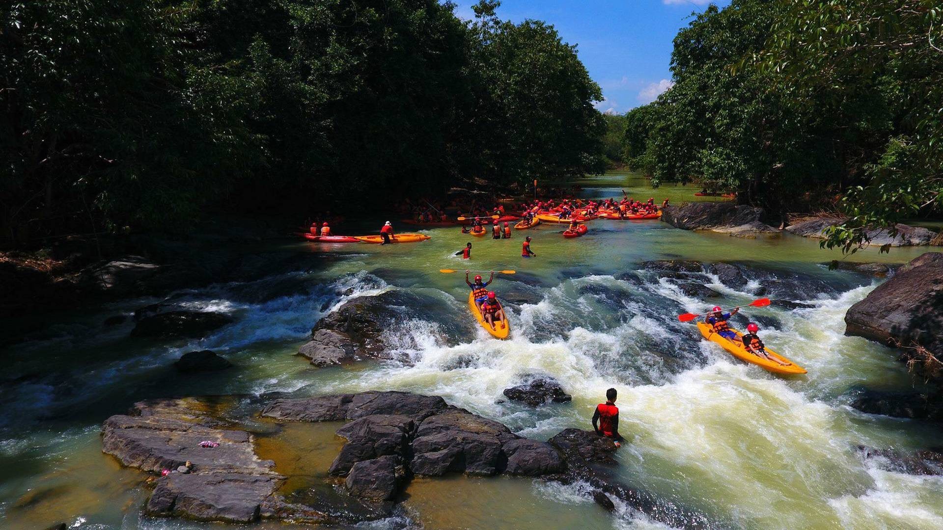 ล่องแก่งหนานมดแดง