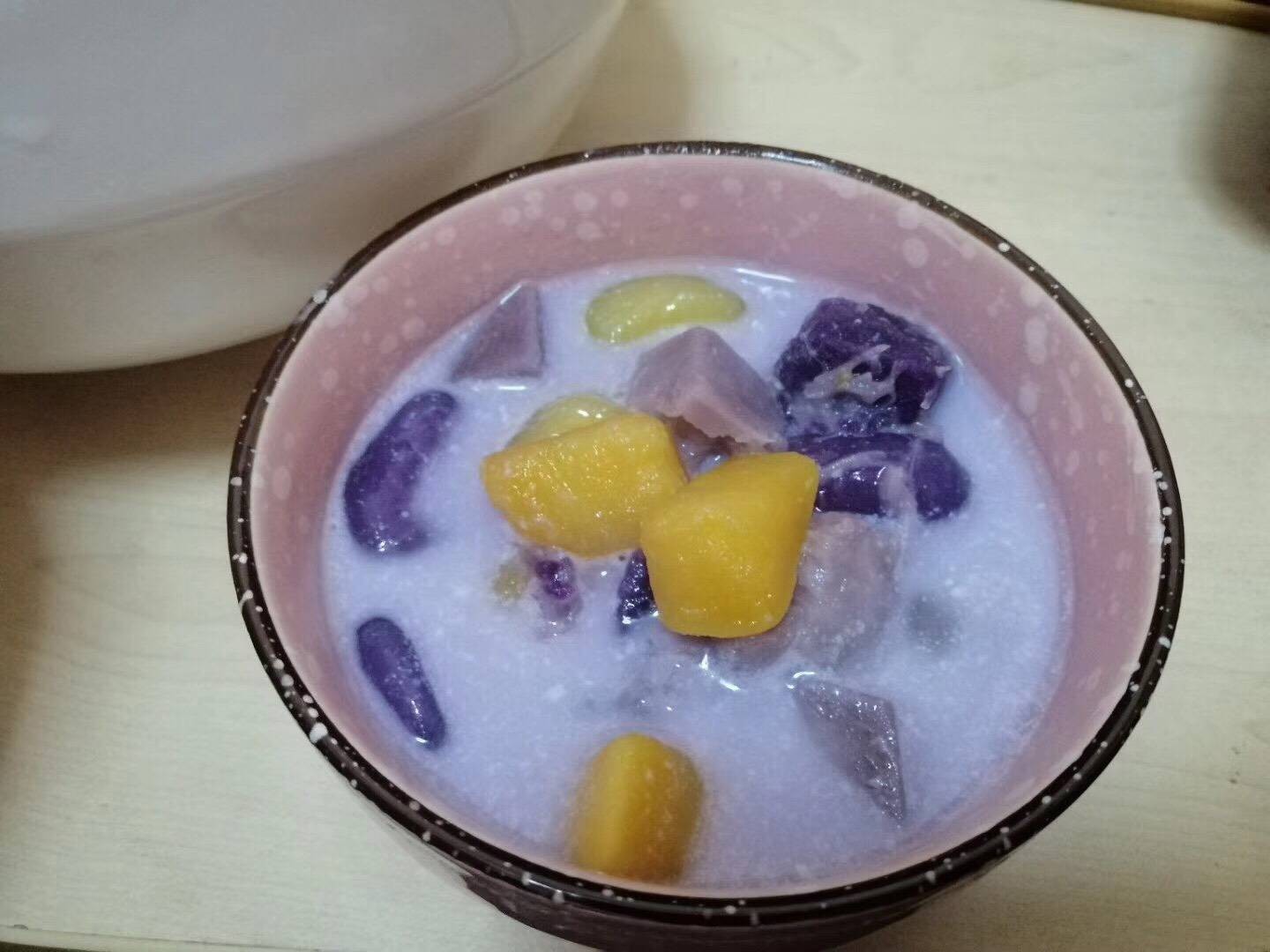บัวลอย3สี&มันบวช