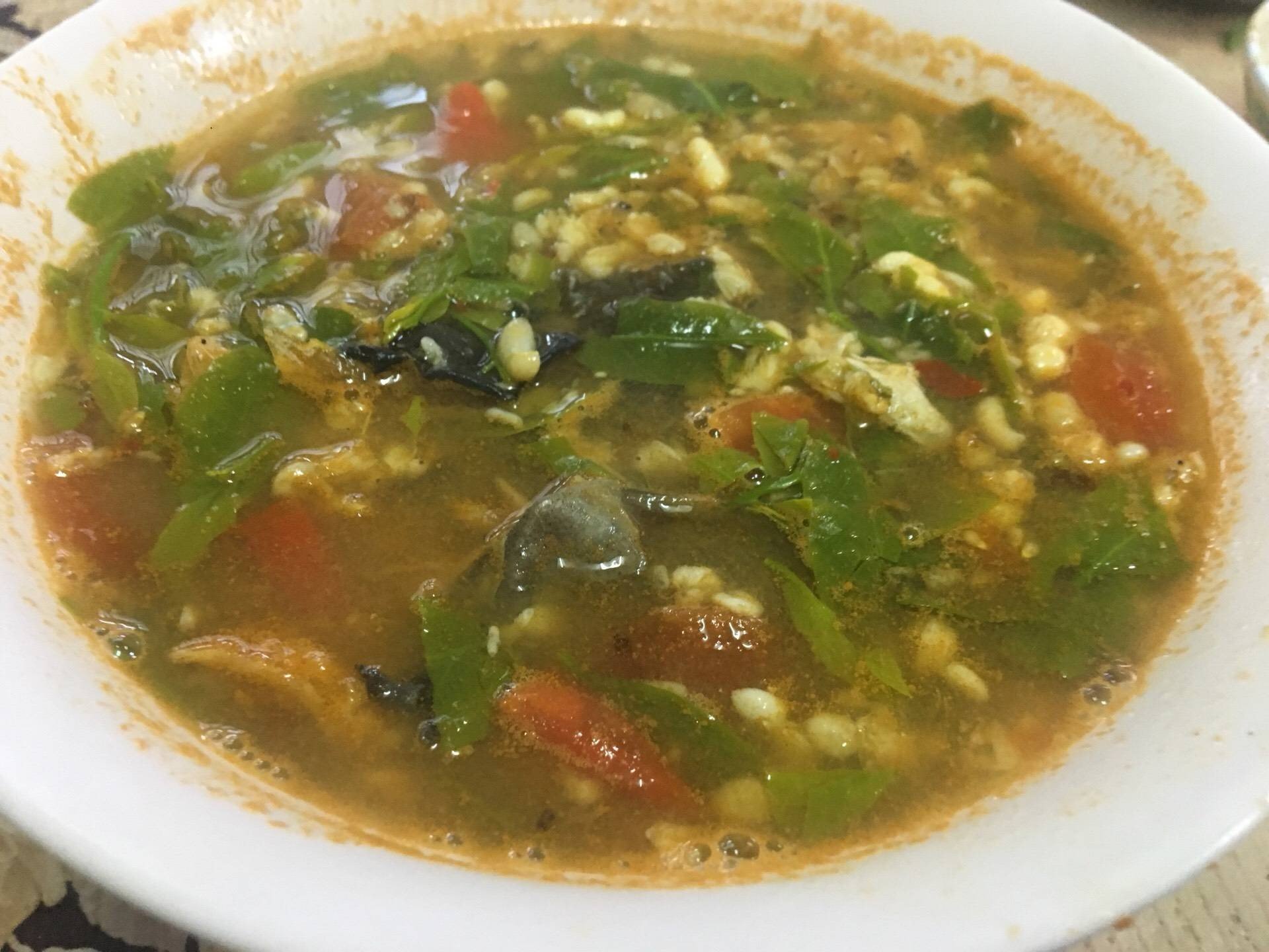 แกงผักหวานปลาแห้งไข่มดแดง