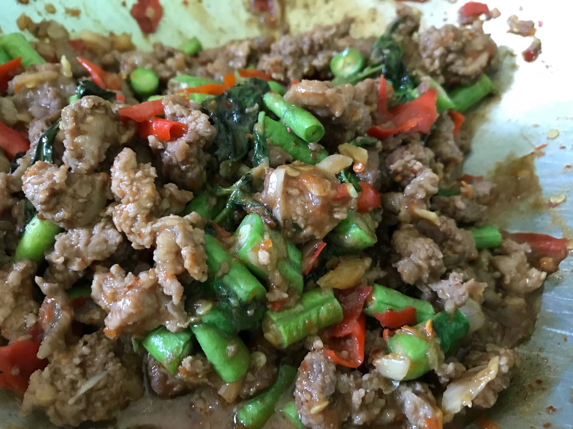 กระเพราปลอม
