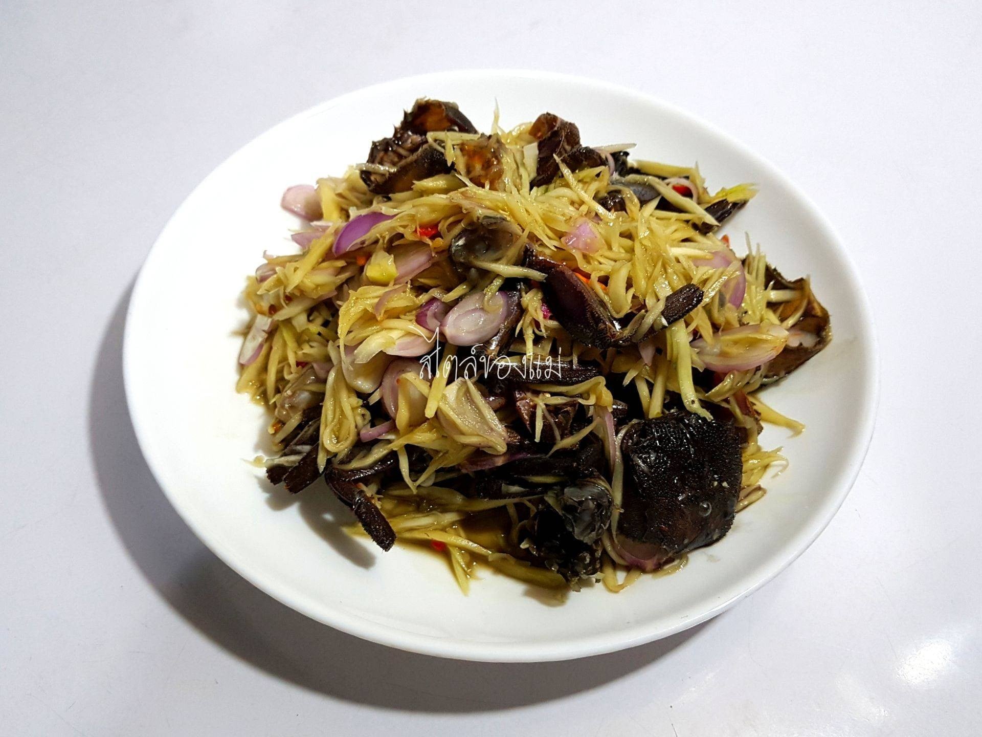 ยำมะม่วงปูเค็ม