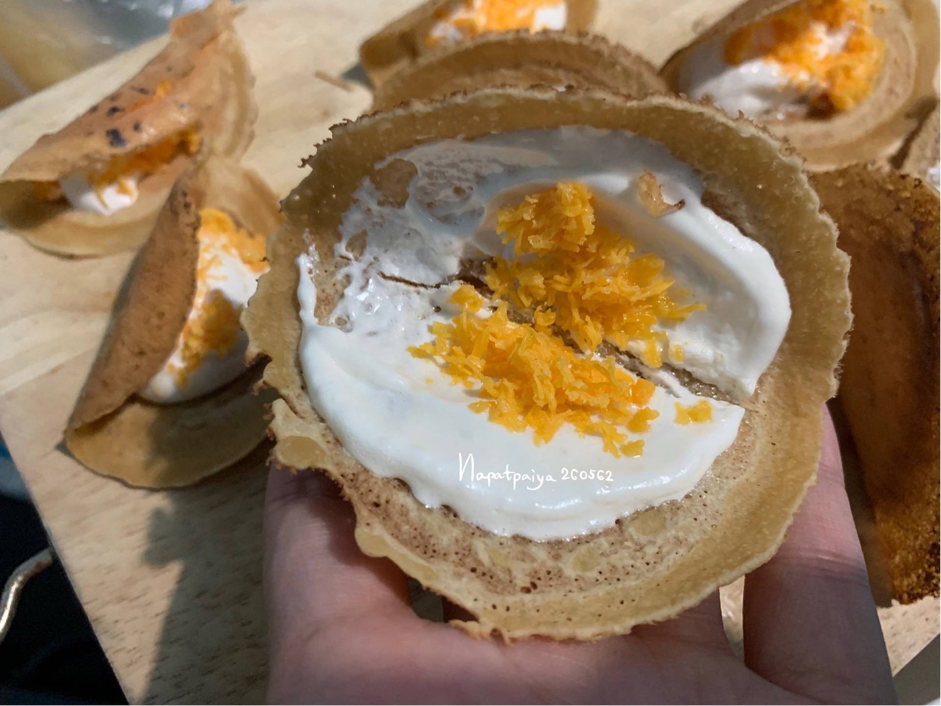 ขนมเบื้อง