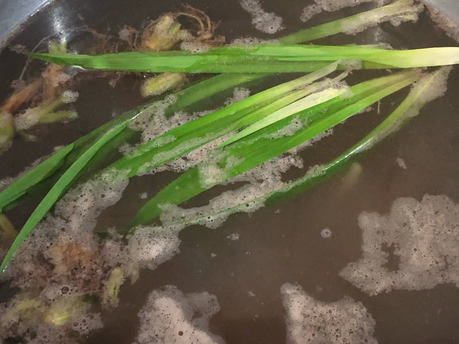 ก๋วยเตี๋ยวเรือ สูตรเลือดต้มสุก