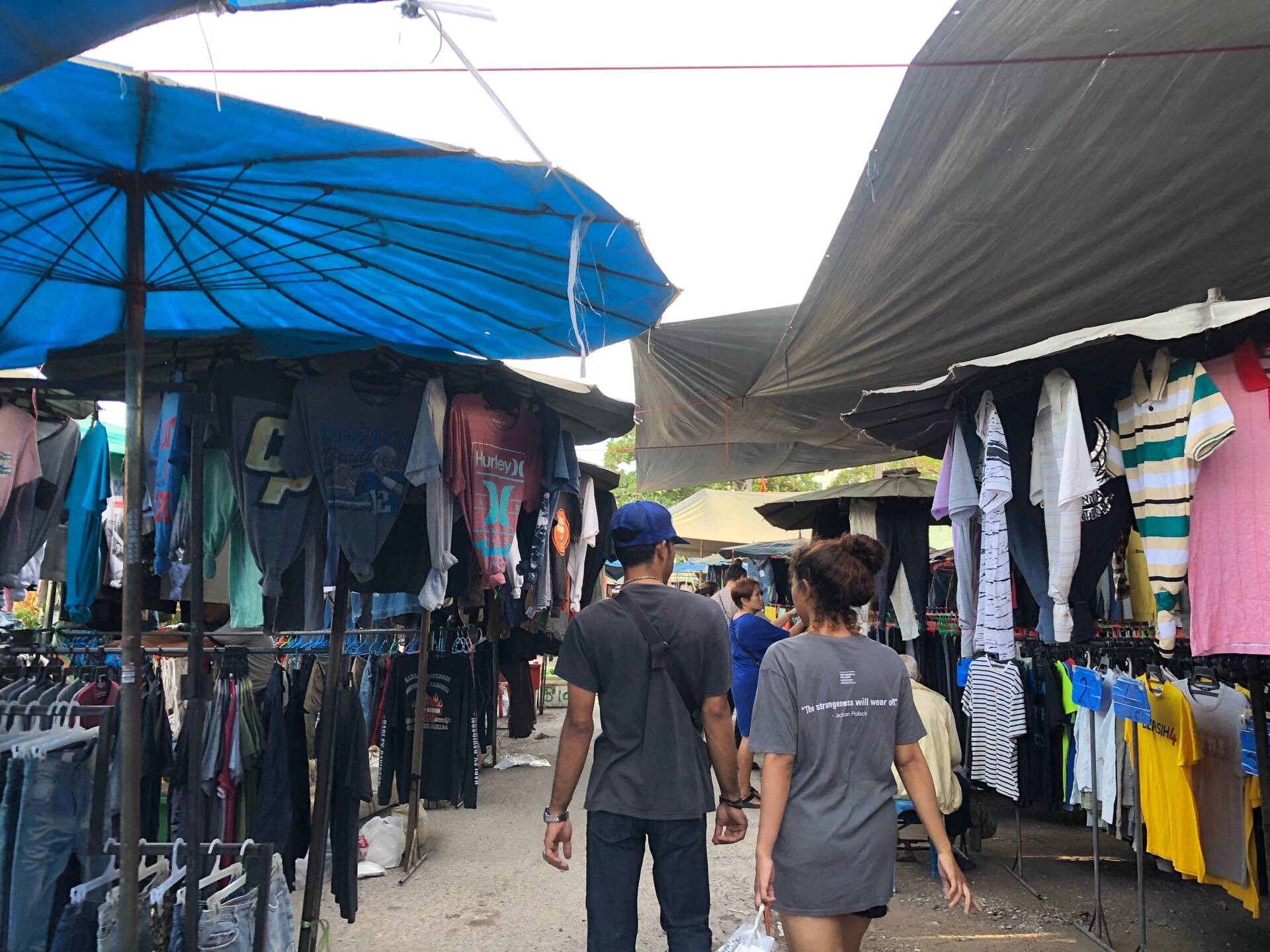 ตลาดนัดวันอาทิตย์ สงขลา