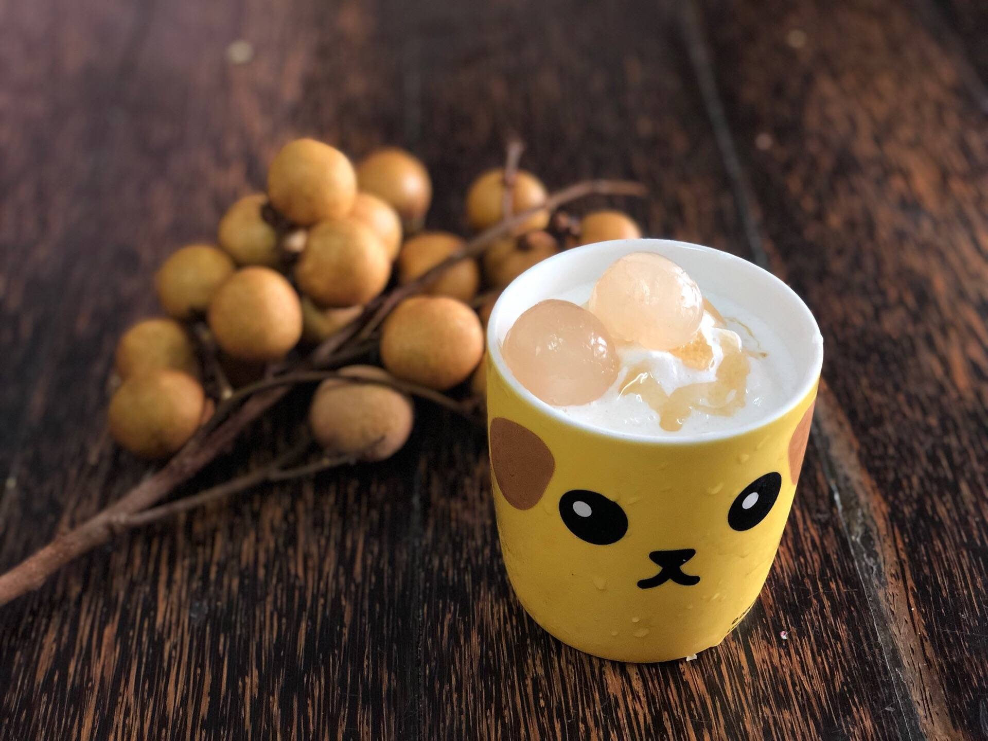 ลำไยนมสดปั่น 