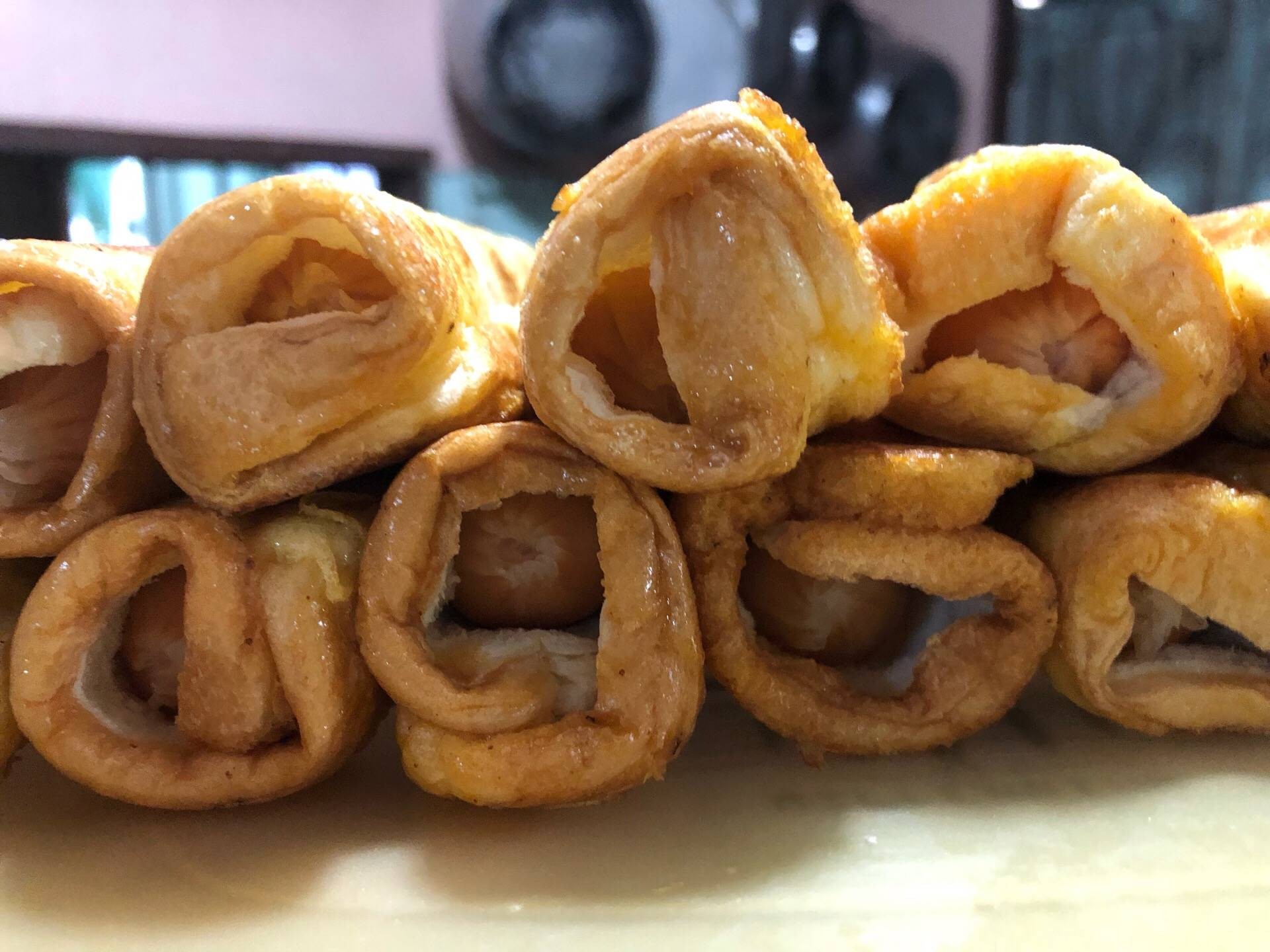 ขนมปังไส้กรอกชุบไข่