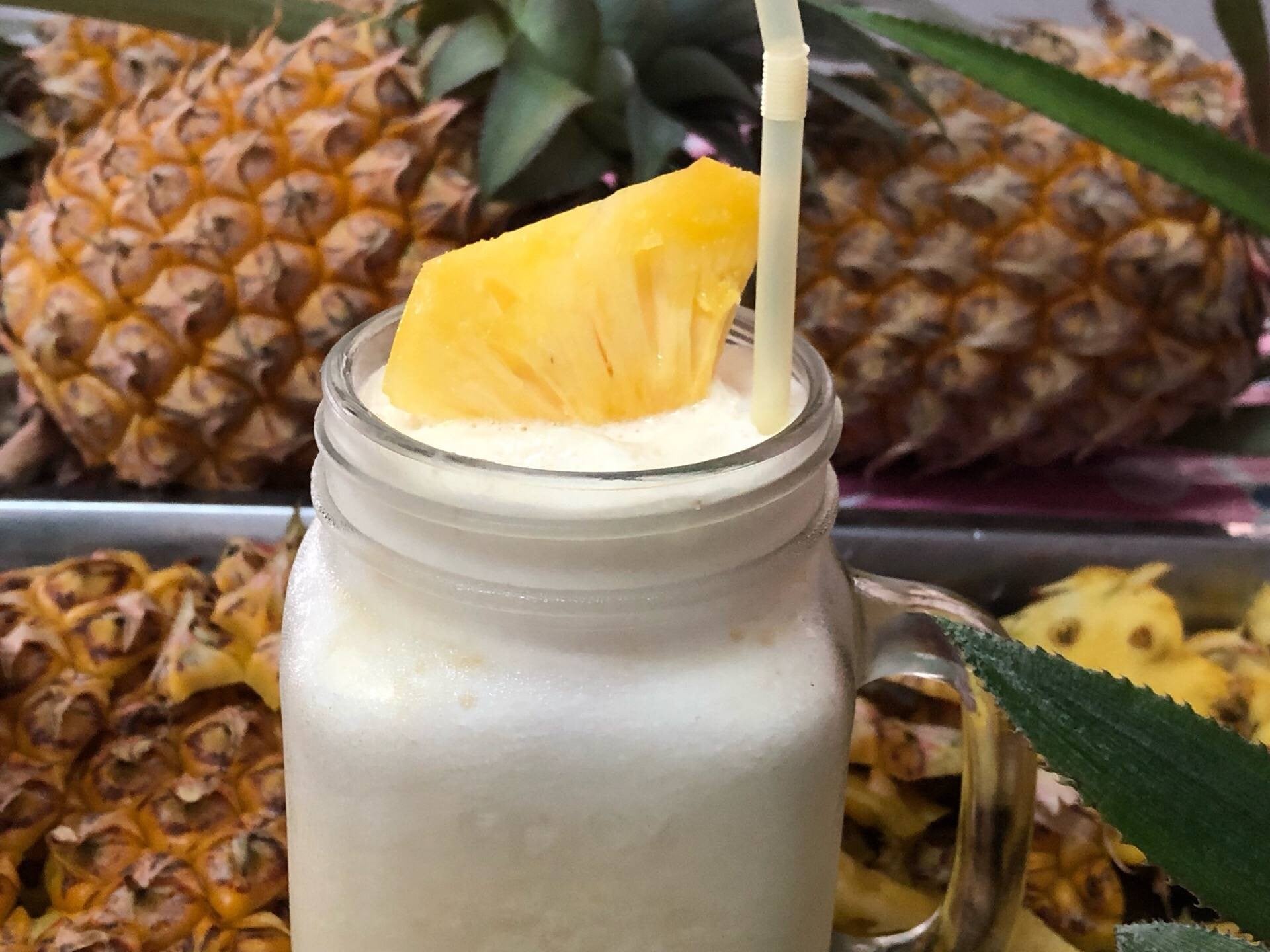 สับปะรดนมสดปั่น