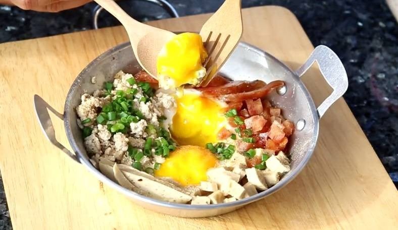 ไข่กระทะเมนูอาหารเช้า