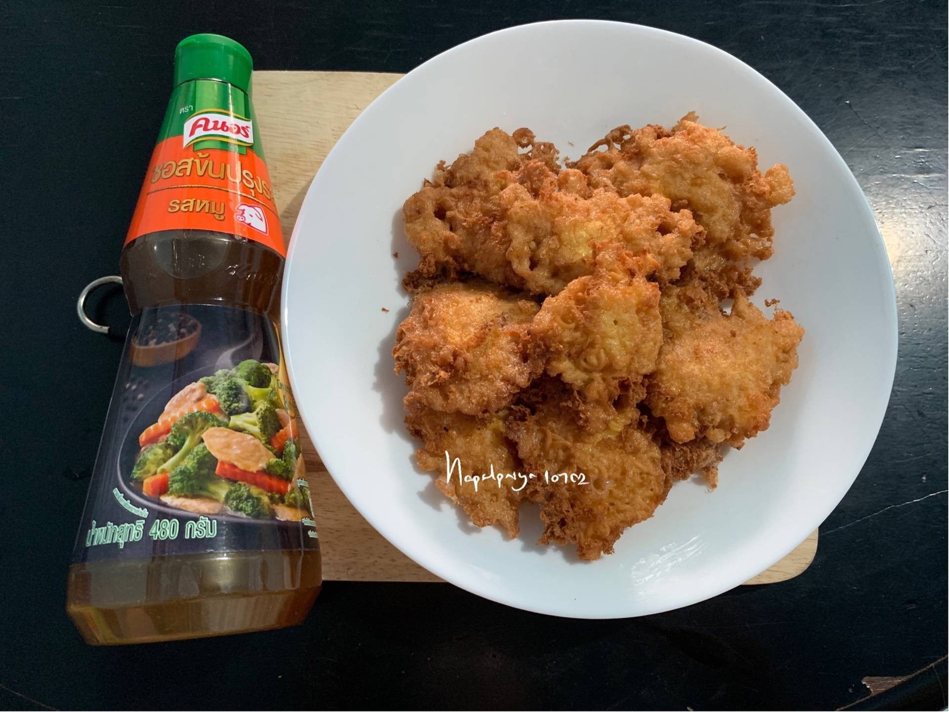 ไข่เจียวมาม่ากรอบชีสทอด