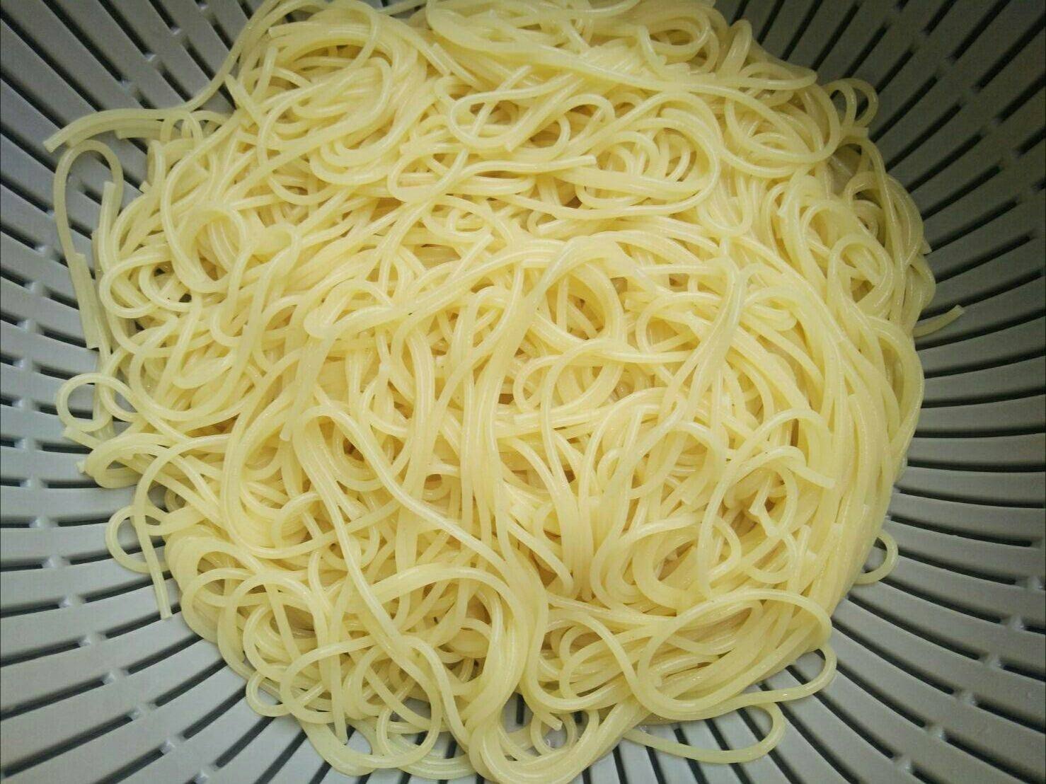 เส้นสปาเก็ตตี้แบบ อัล เดนเต้