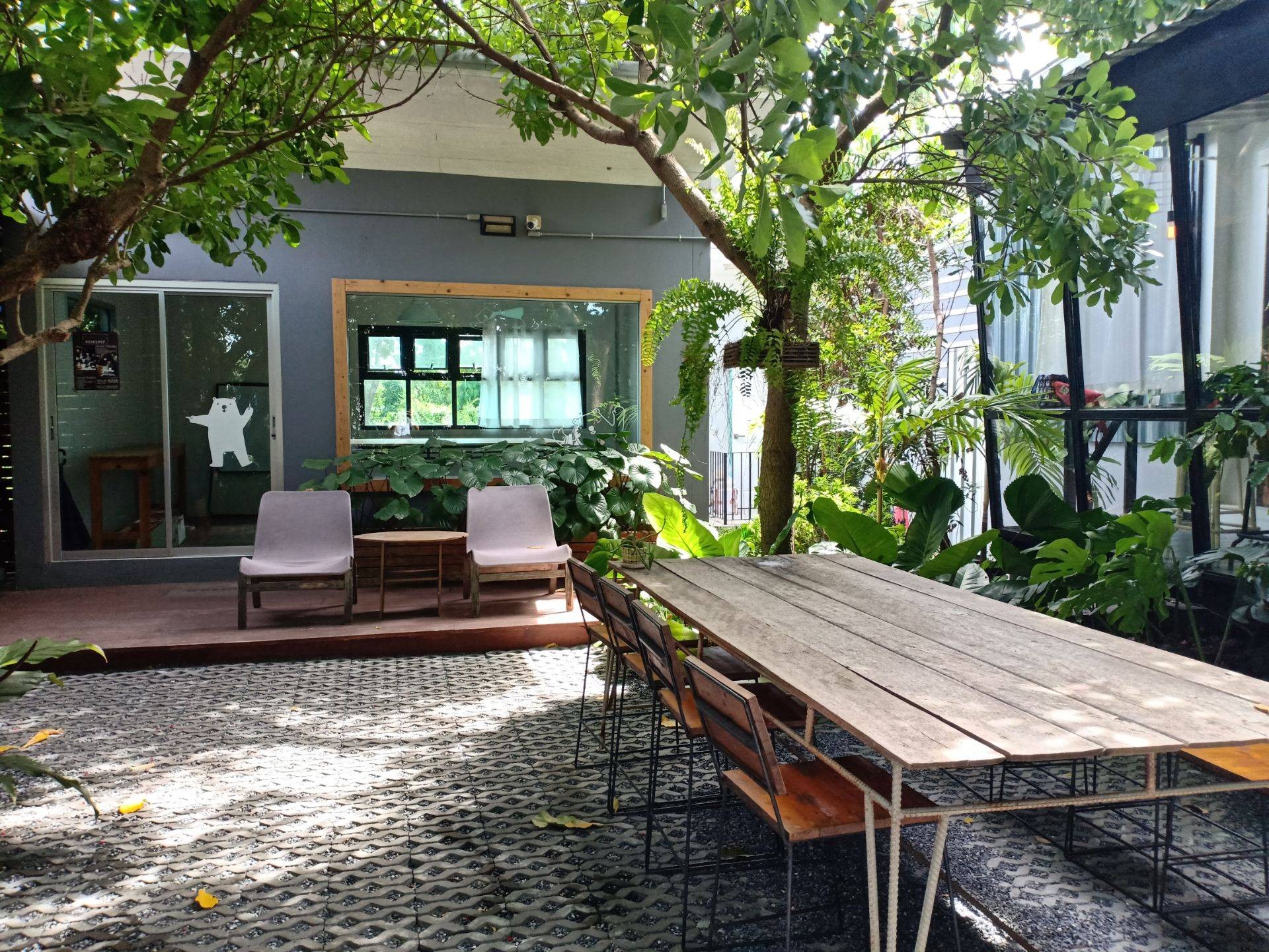 Polar Polar Cafe โคกกรวด