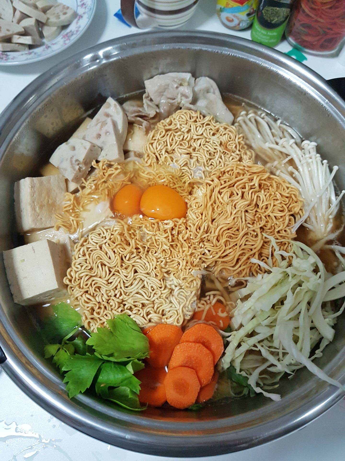 นิชชินจักรพรรดิ์ สมัยเรวะ