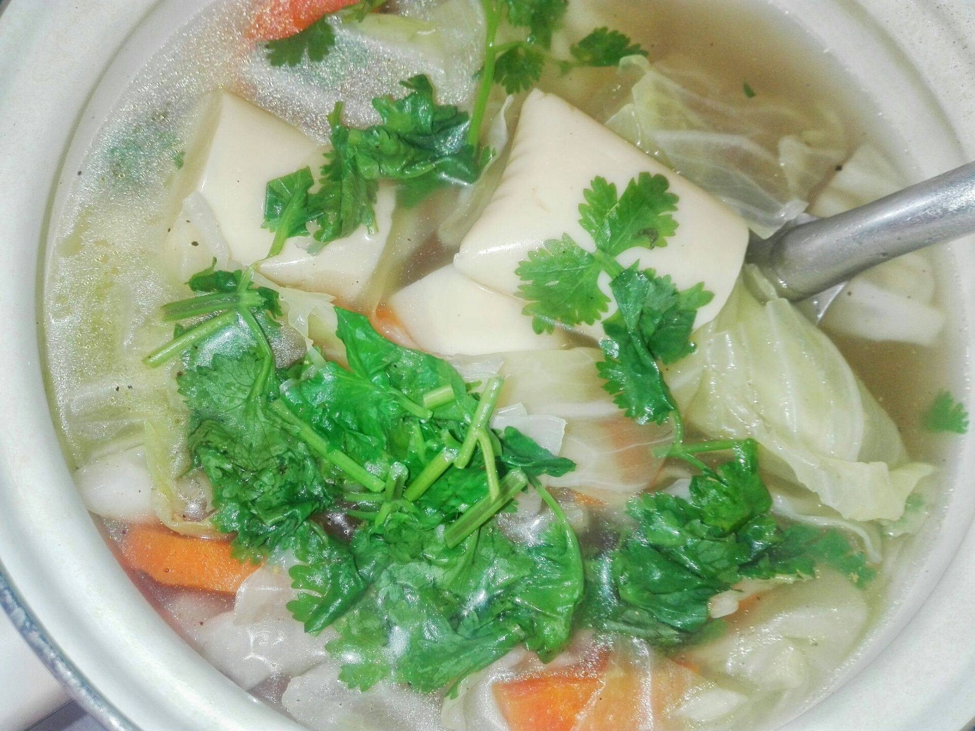 แกงจืดกะหล่ำปลี