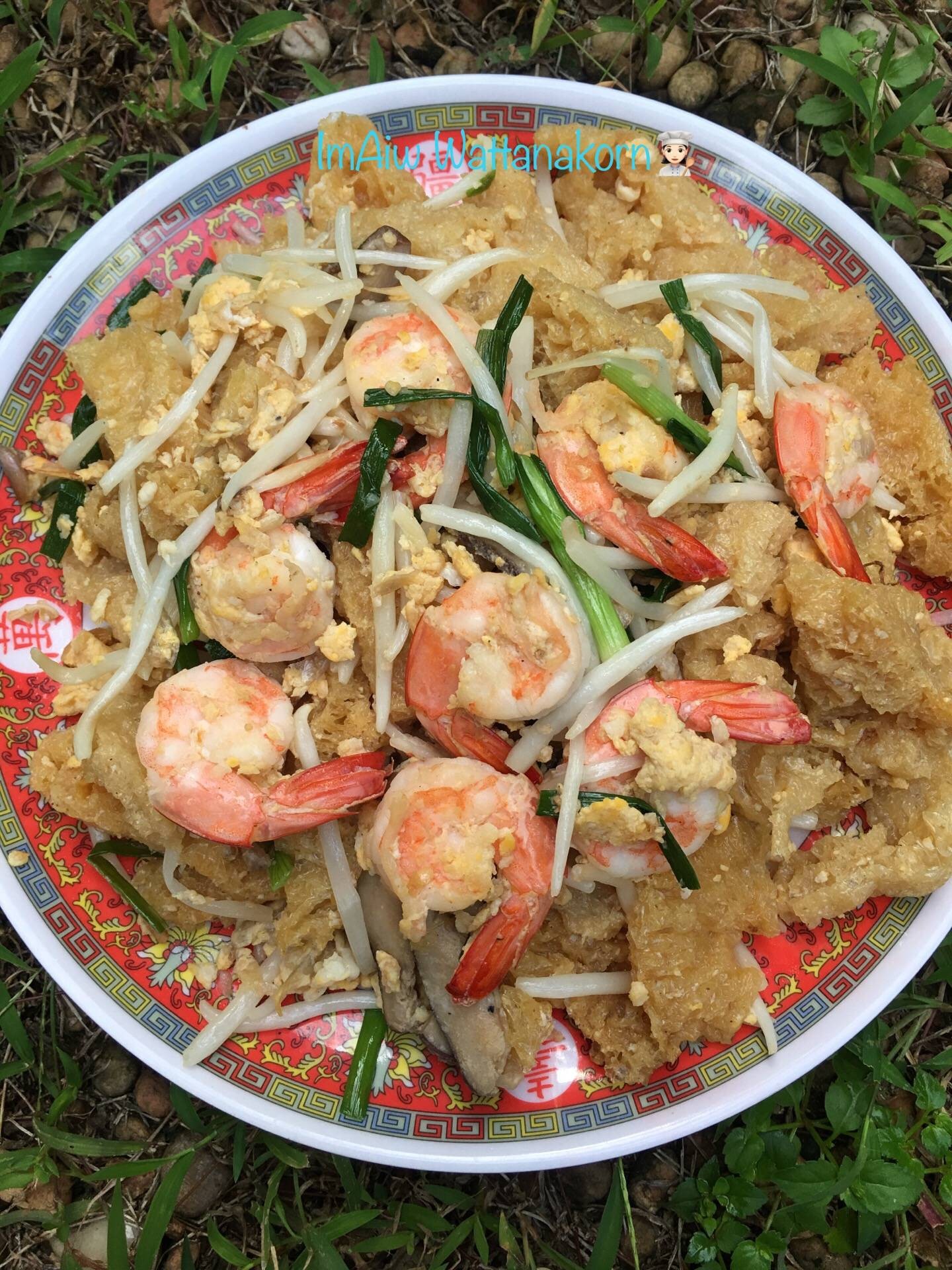 “กระเพราะปลาผัดแห้ง”