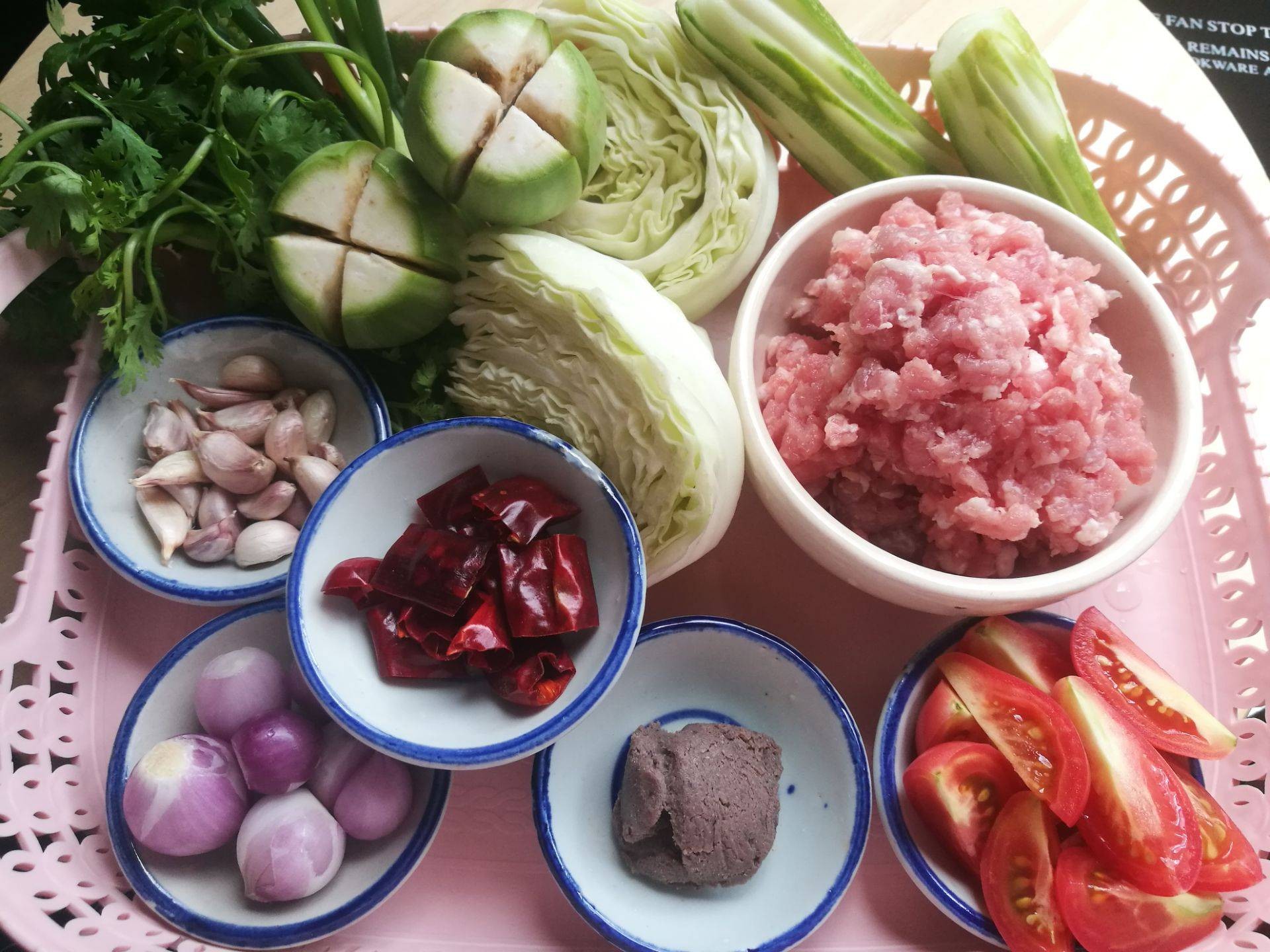 น้ำพริกอ่อง