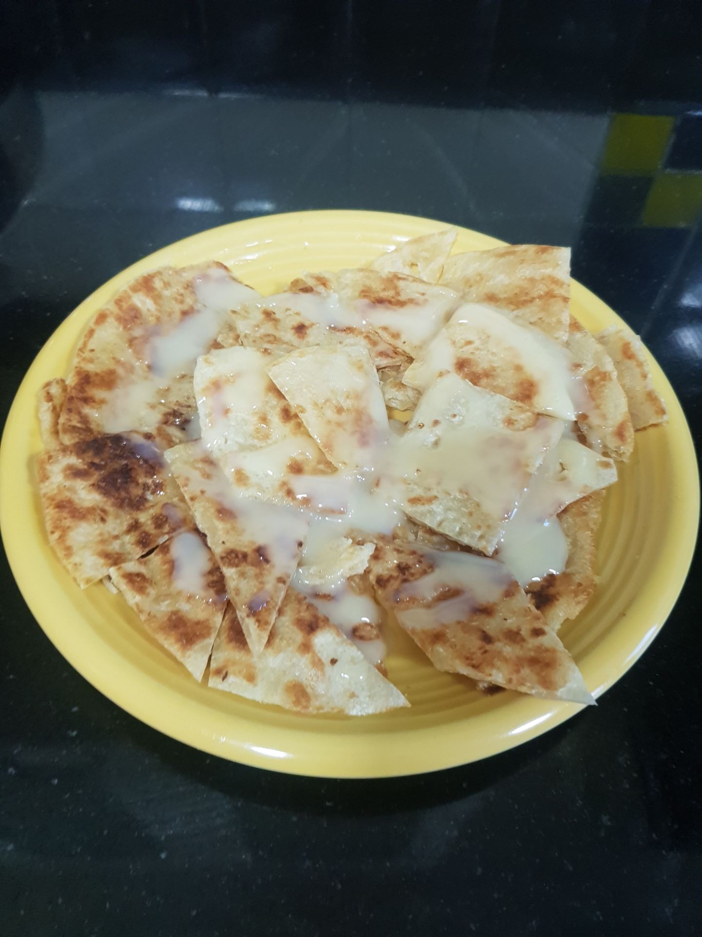 โรตีราดนม