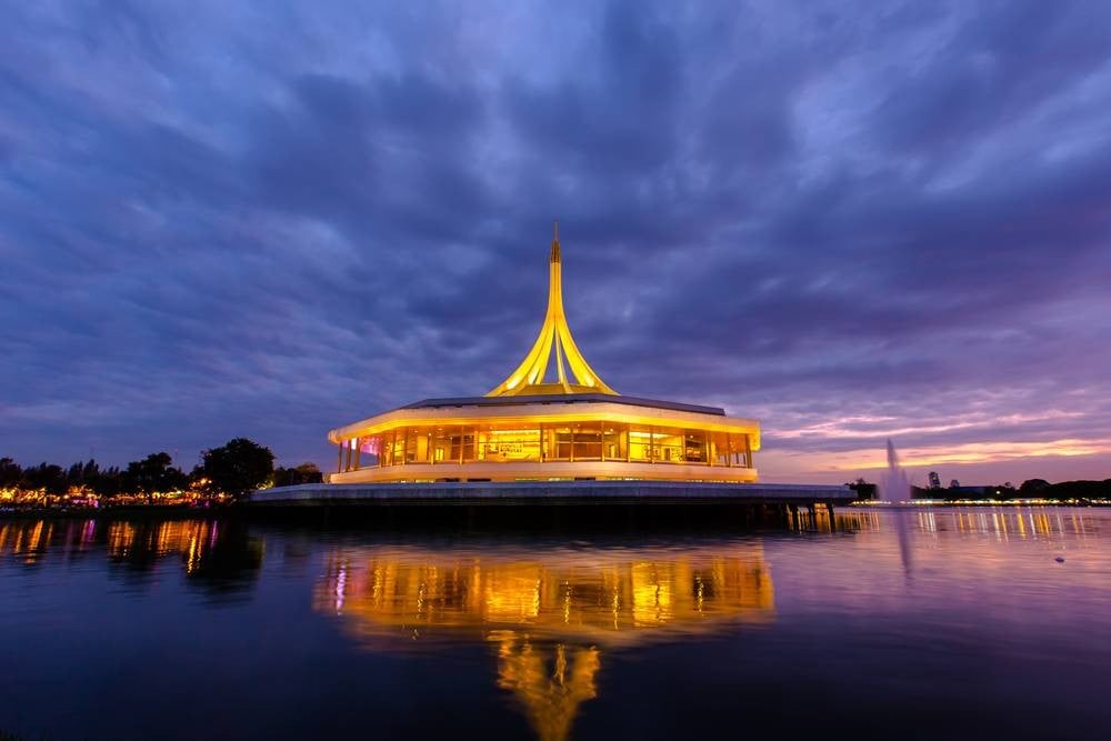 สวนหลวง ร. 9