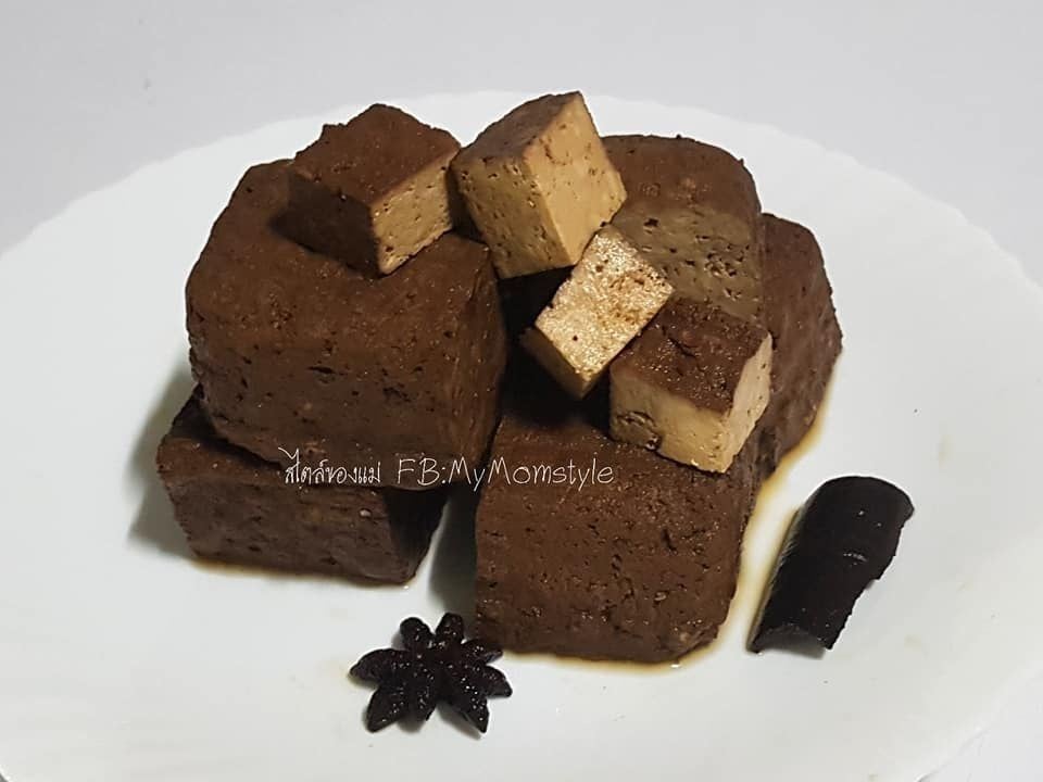 เต้าหู้ดำผัดพริกเหลือง ( เจ )
