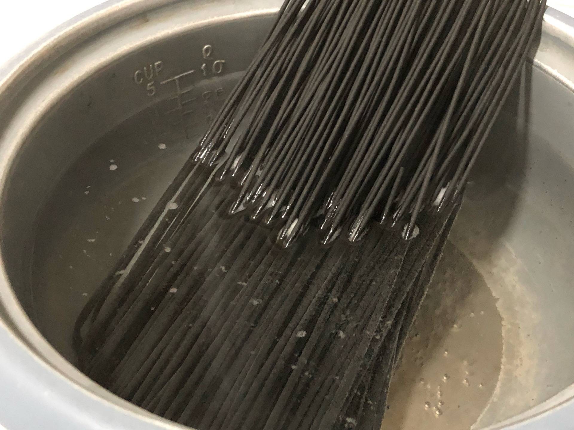 สปาเกตตี้เส้นดำคาโบนารา