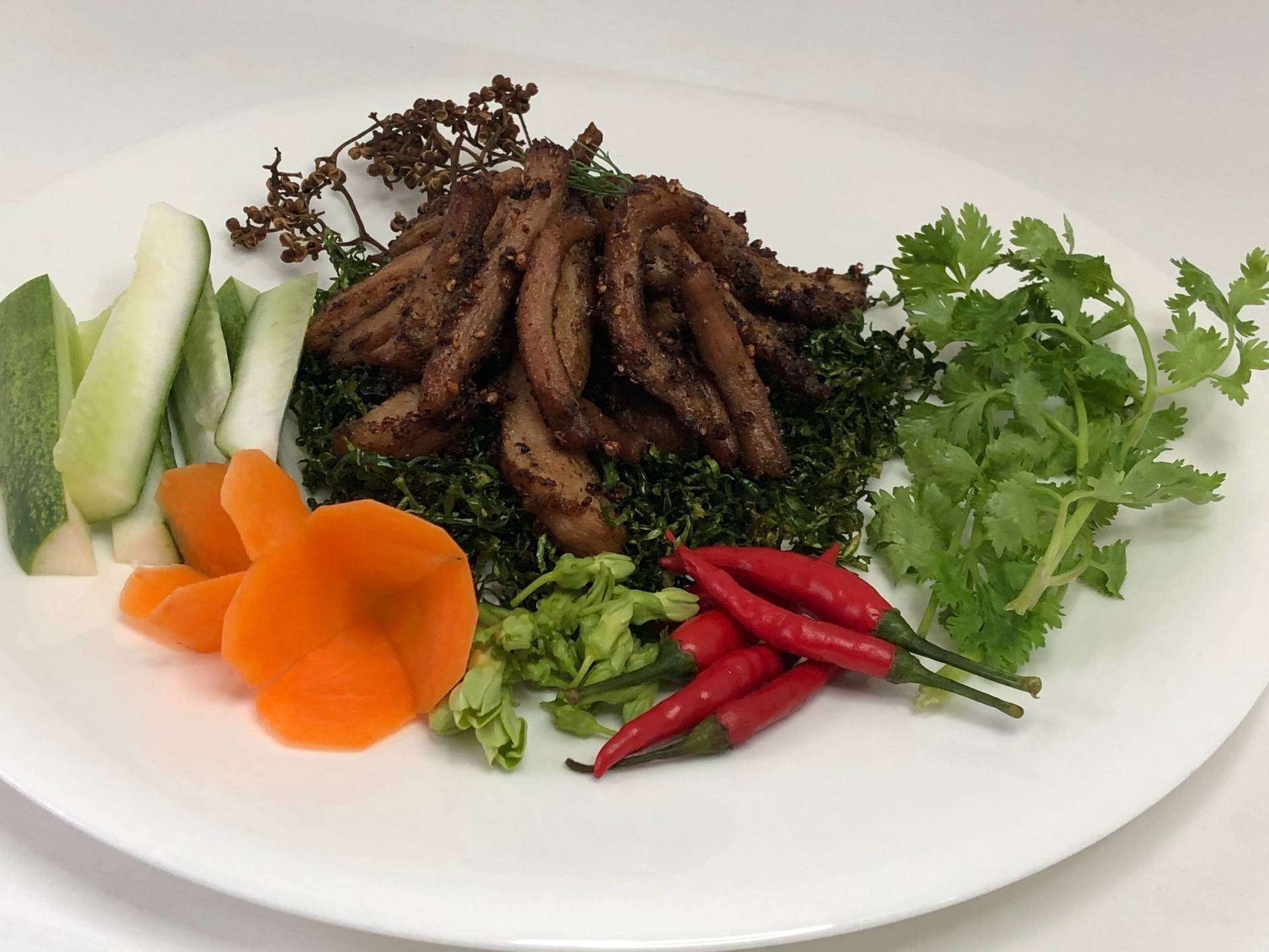 หมูทอดมะแขว่น
