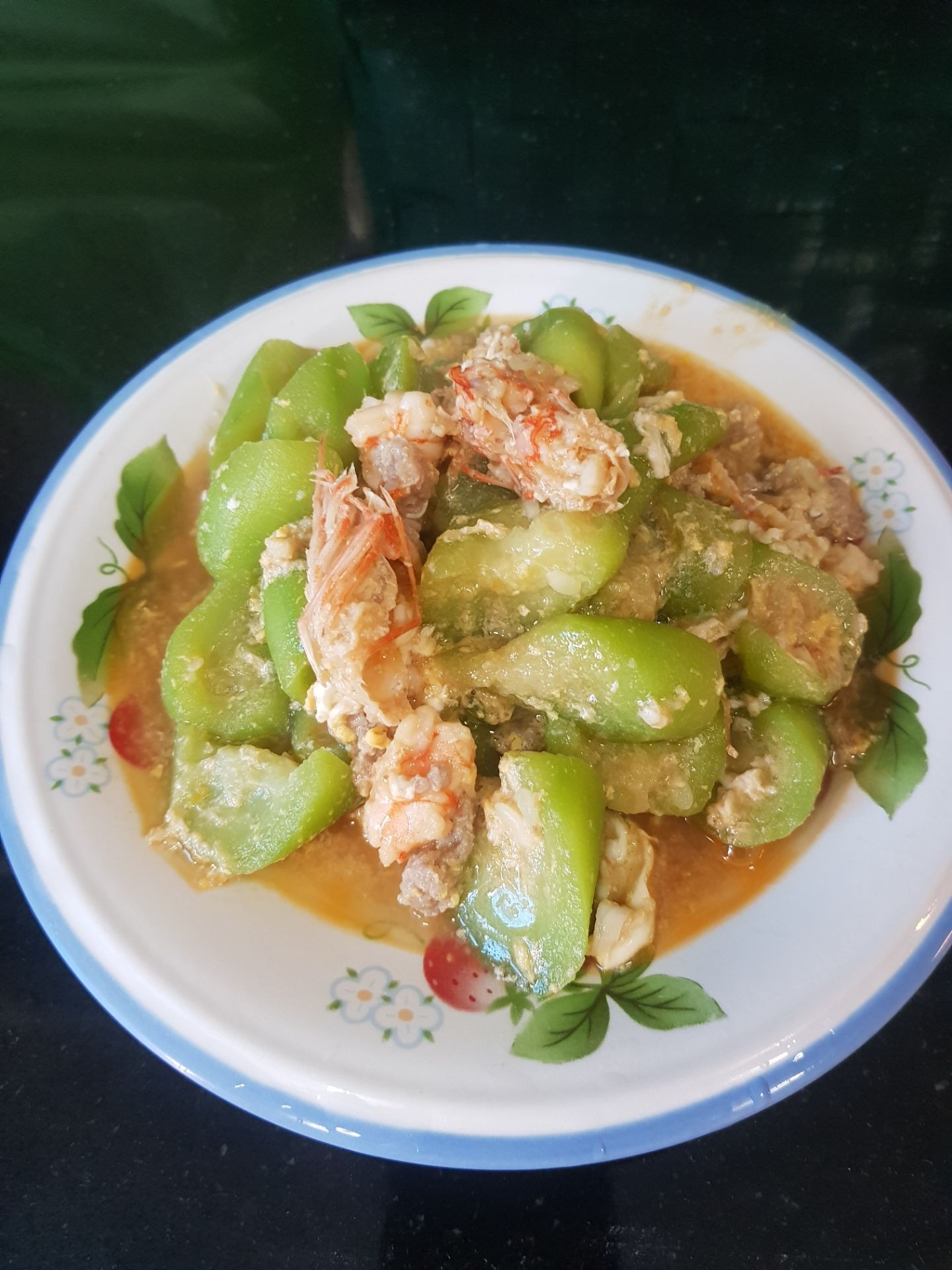 บวบผัดไข่