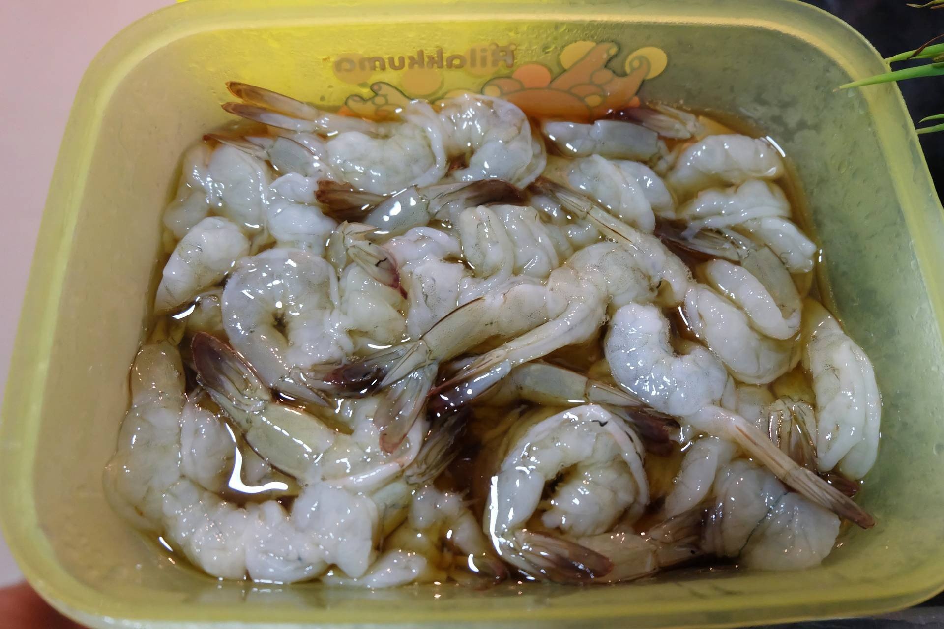 กุ้งแช่น้ำปลากวน