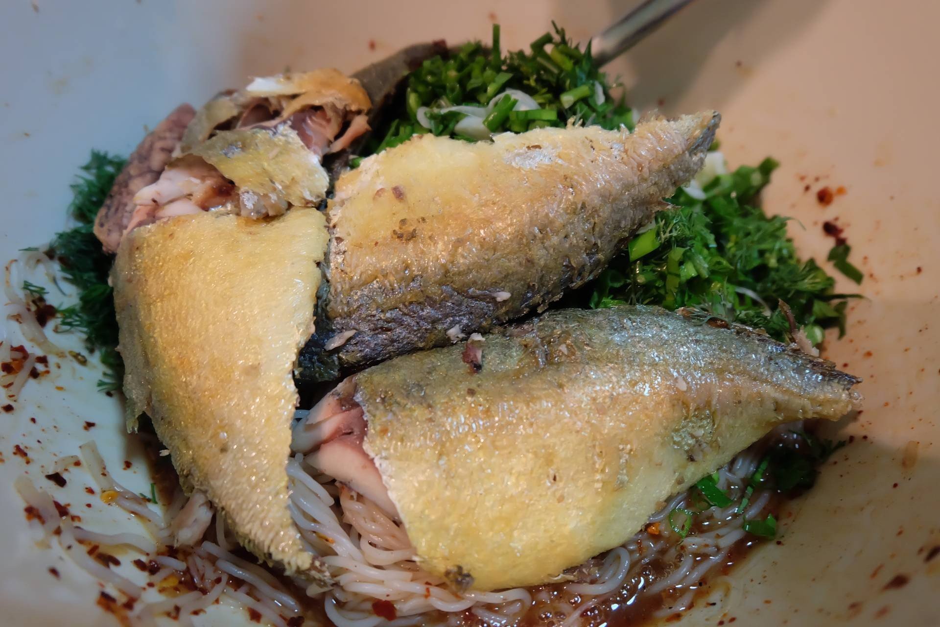 ยำขนมจีนปลาทู