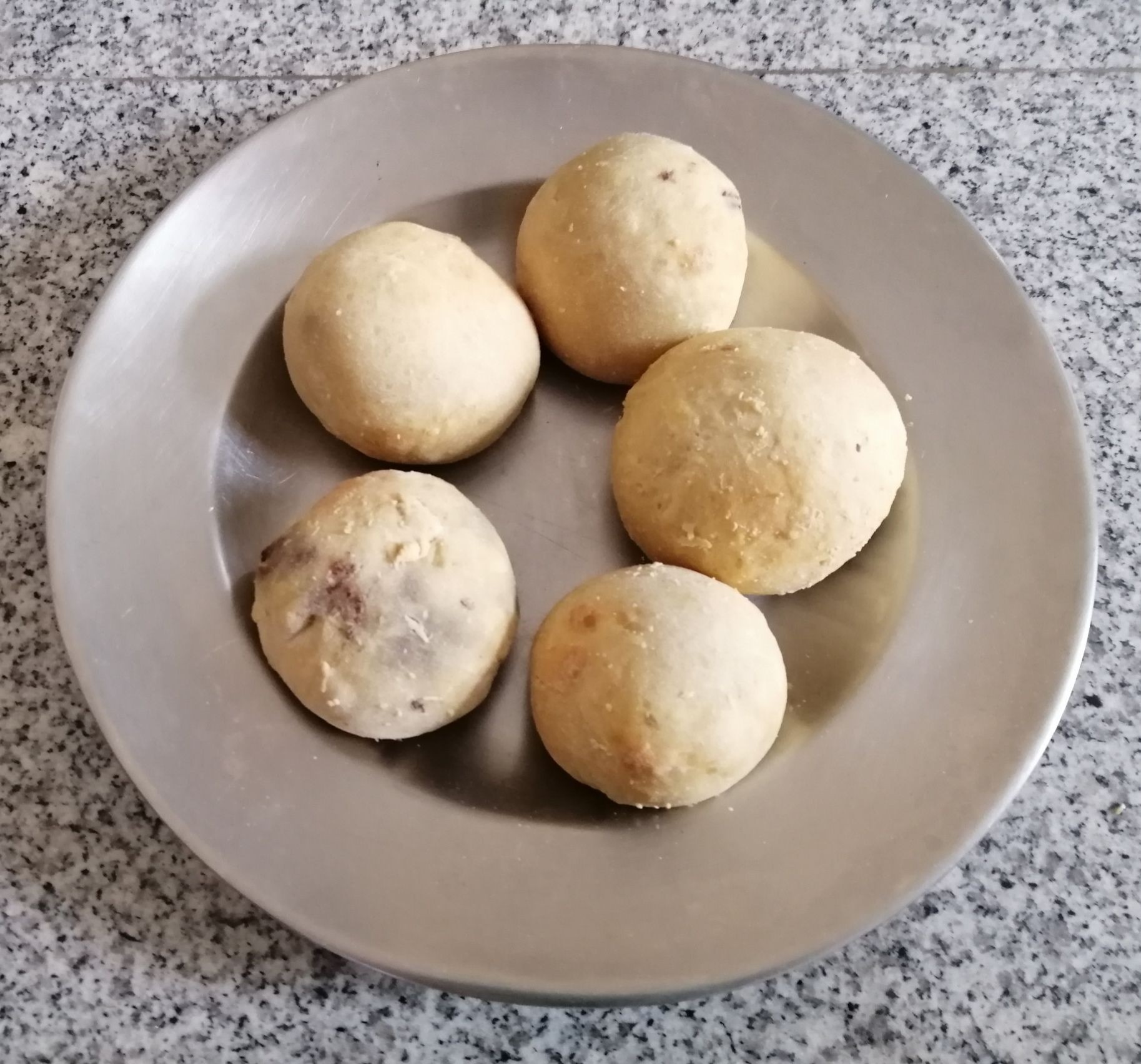 ขนมปังไส้ถั่วแดง