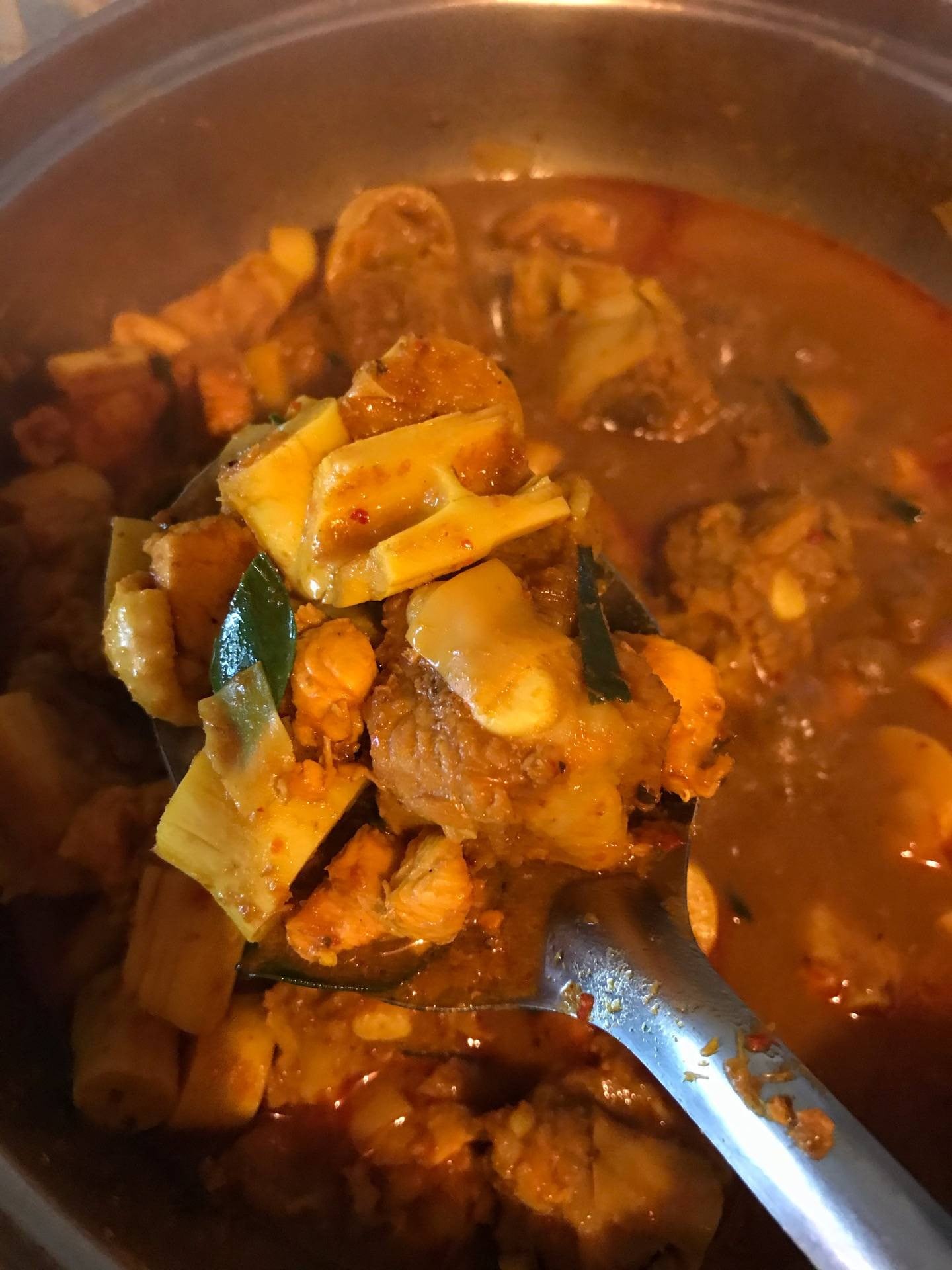 แกงคั่วกระดูกหมูสูตรเจ้าคุณย่า