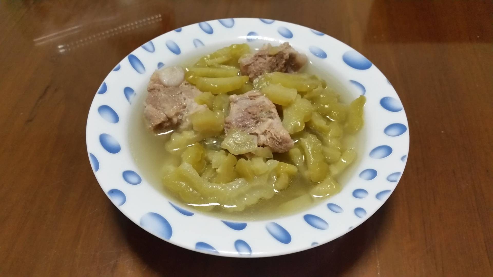 มะระต้มกระดูกหมู