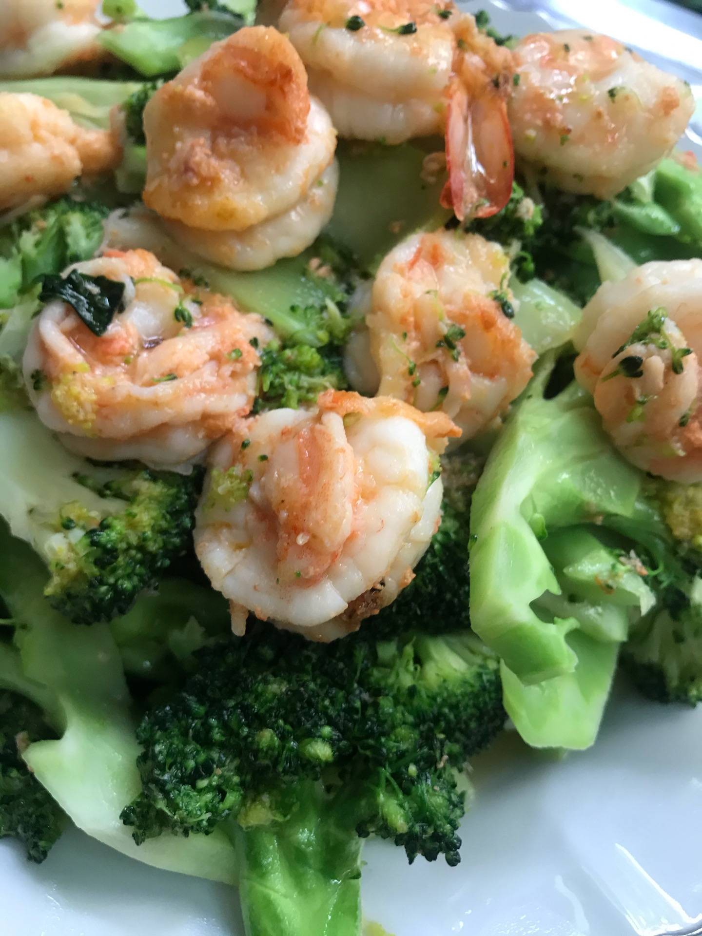 บล็อคโคลี่ผัดกุ้ง 