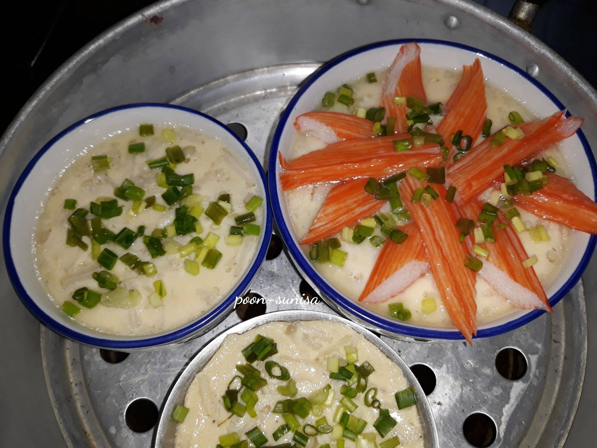 ไข่ตุ๋นปูอัด