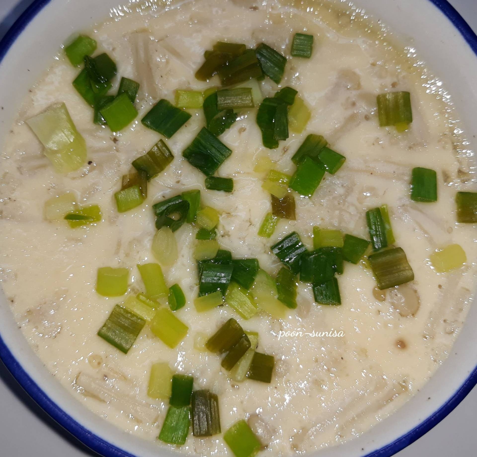 ไข่ตุ๋นปูอัด