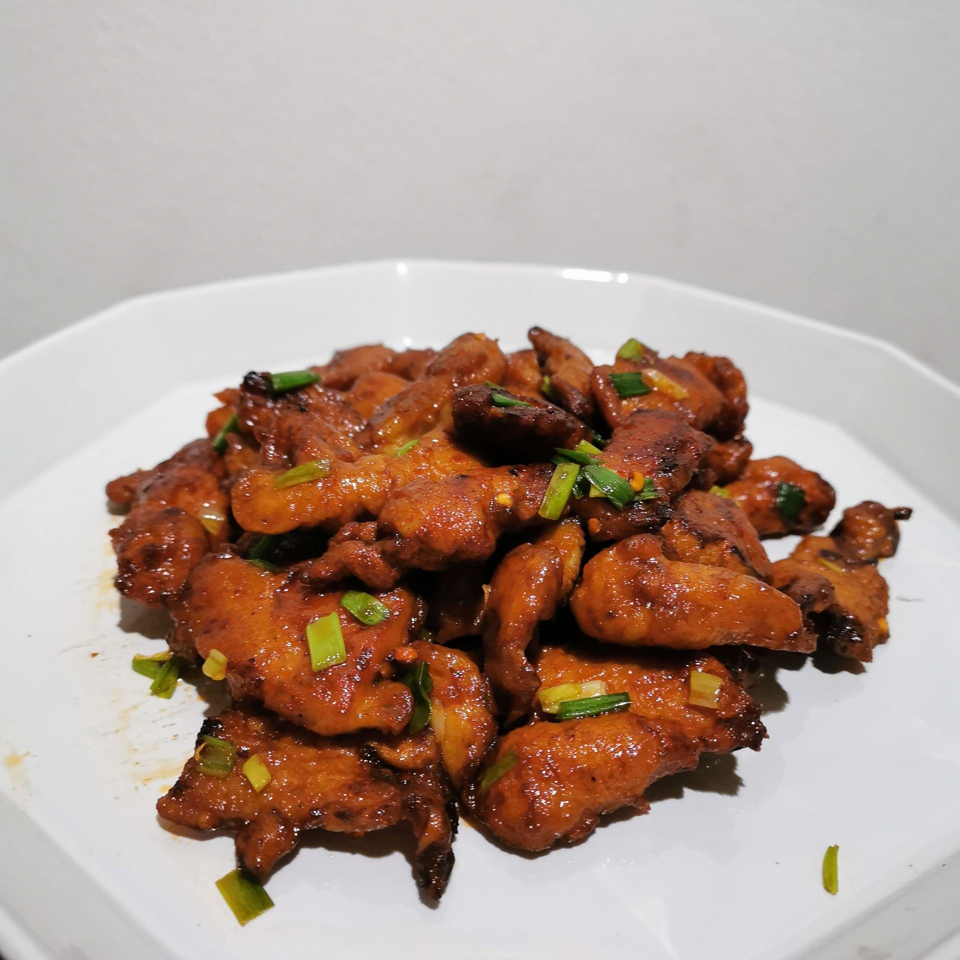 ไก่ทอดผัดซอสสไปซี่