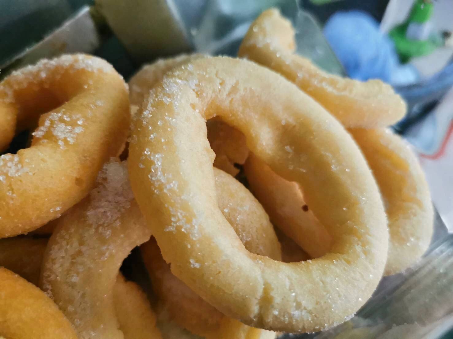 โดนัทน้ำตาล