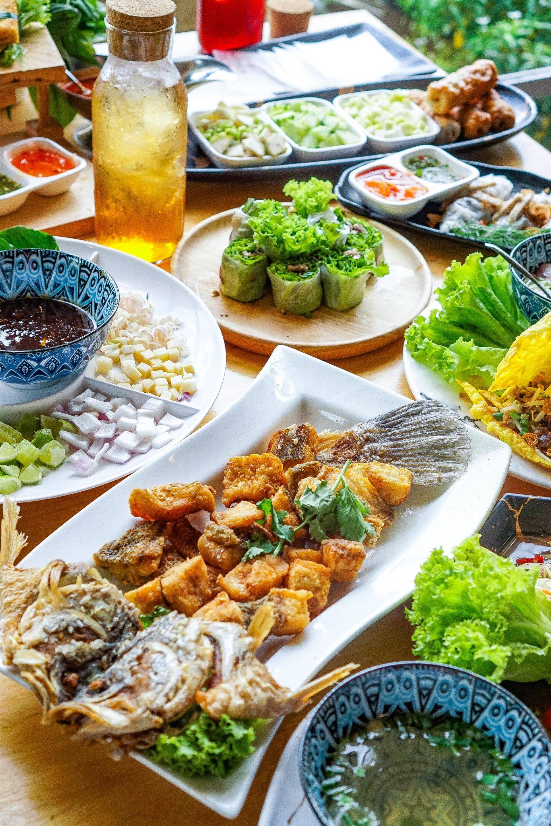 แซ่บยั่วญวน