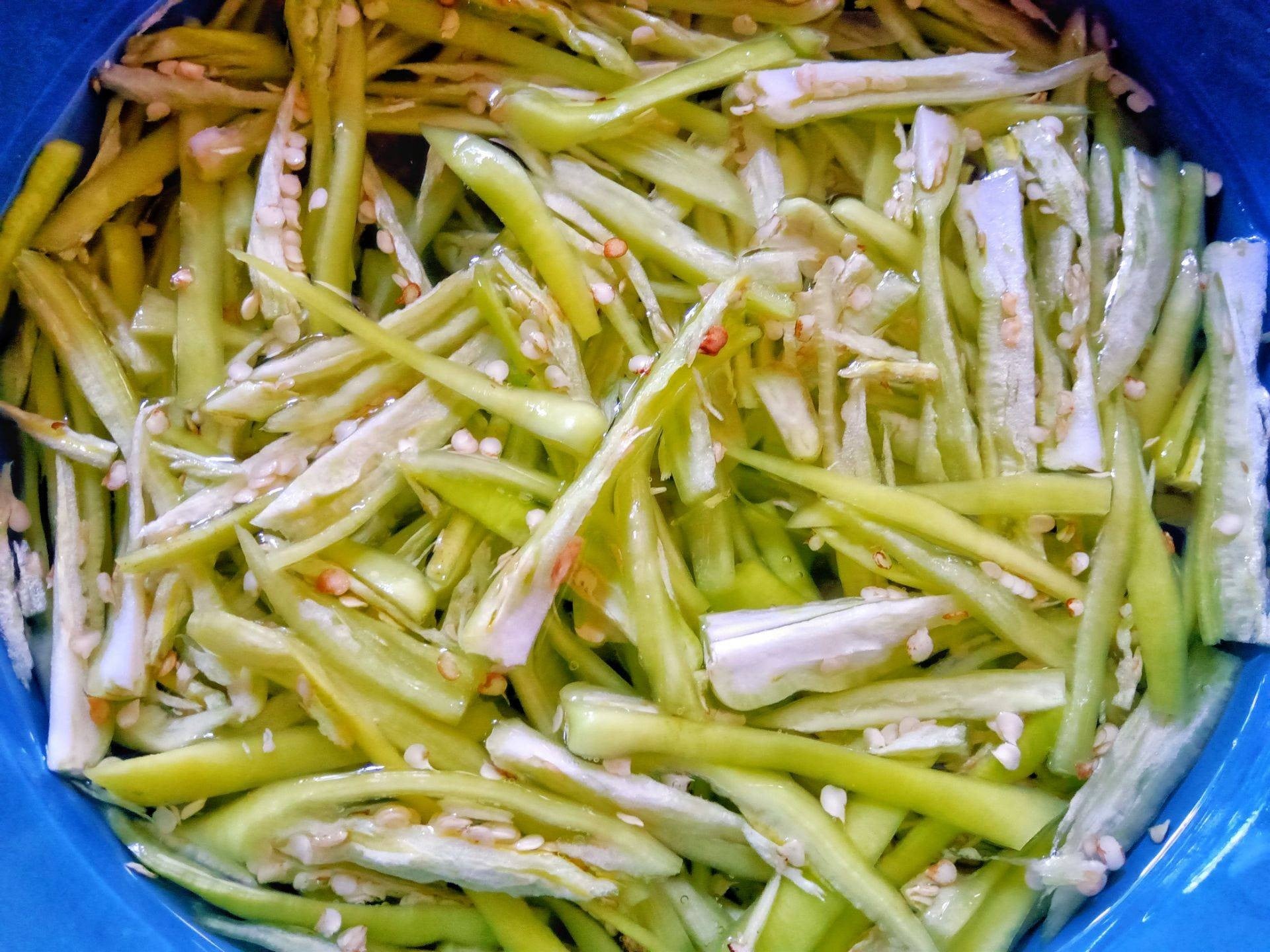 พริกหยวกผัดไข่