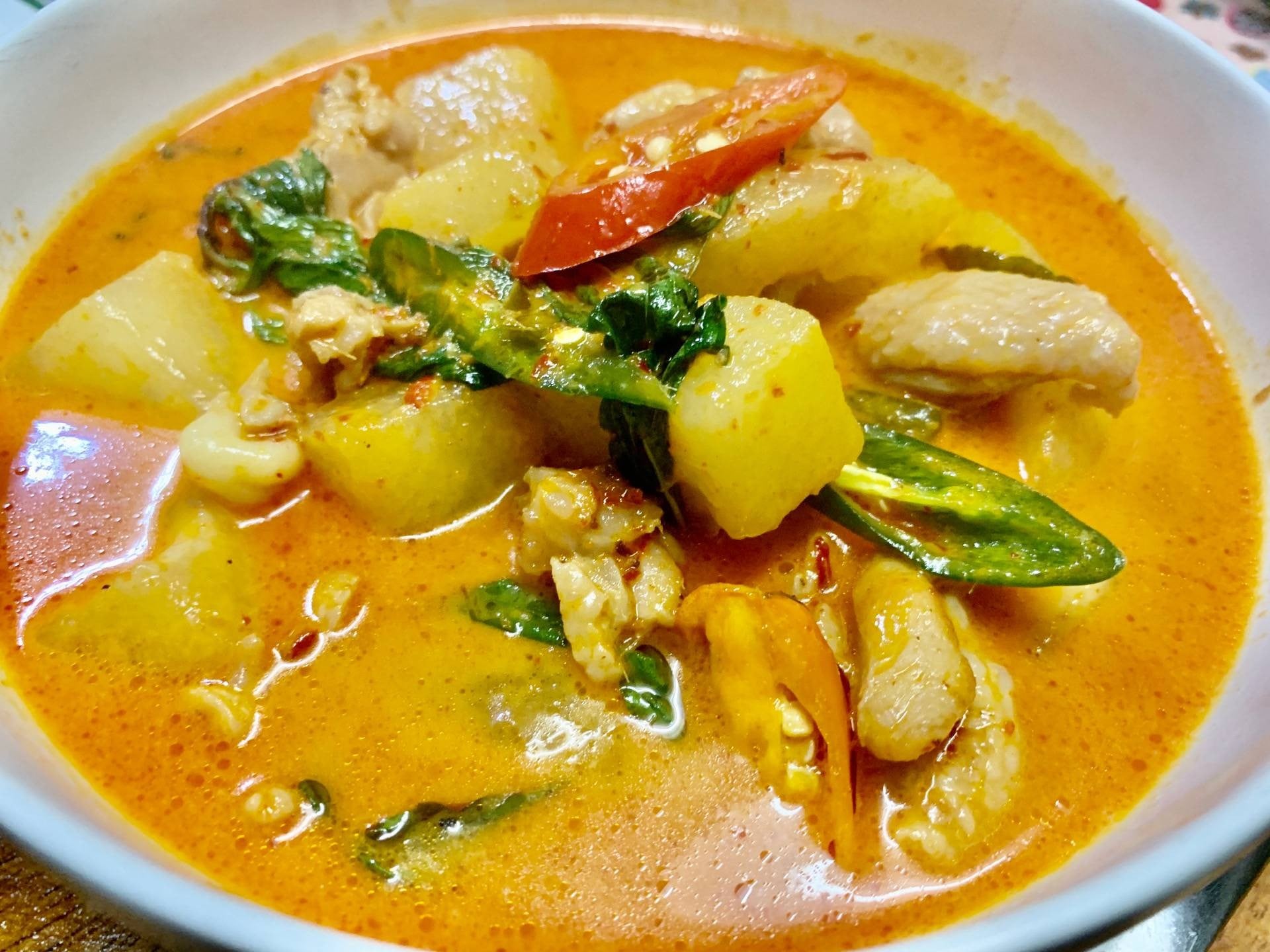 แกงเผ็ดฟักไก่