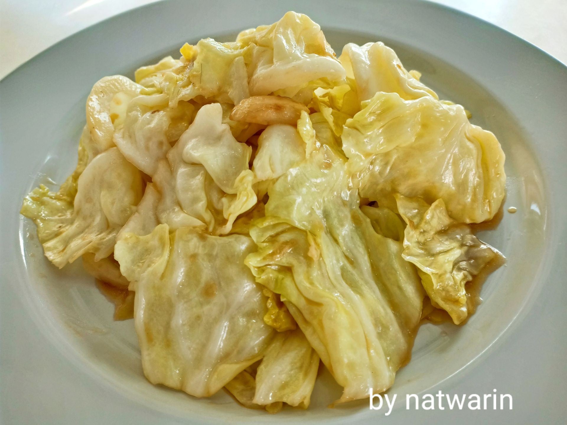 " เมนู กระหล่ำปลีผัดน้ำปลา "