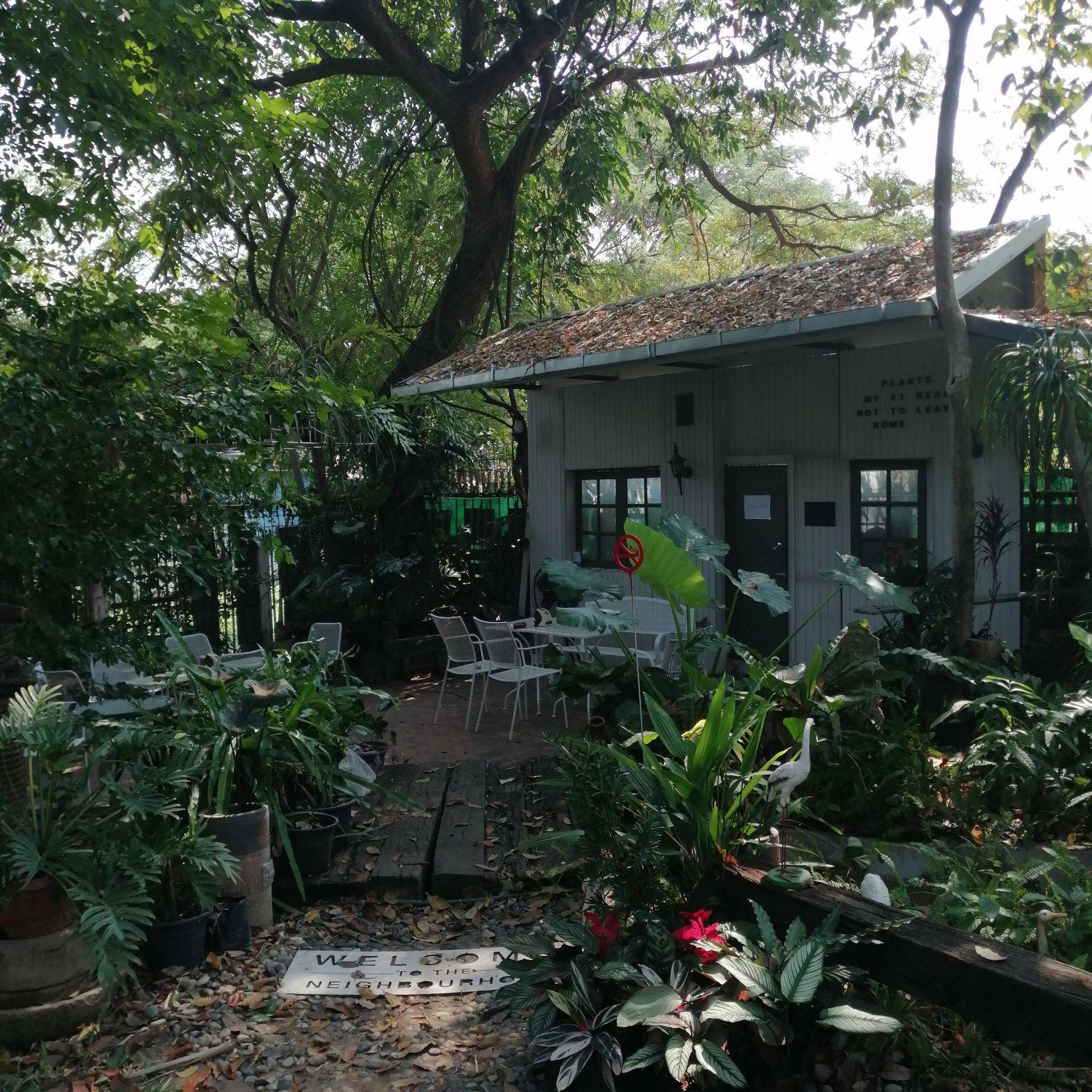 DeForrest café & bakery