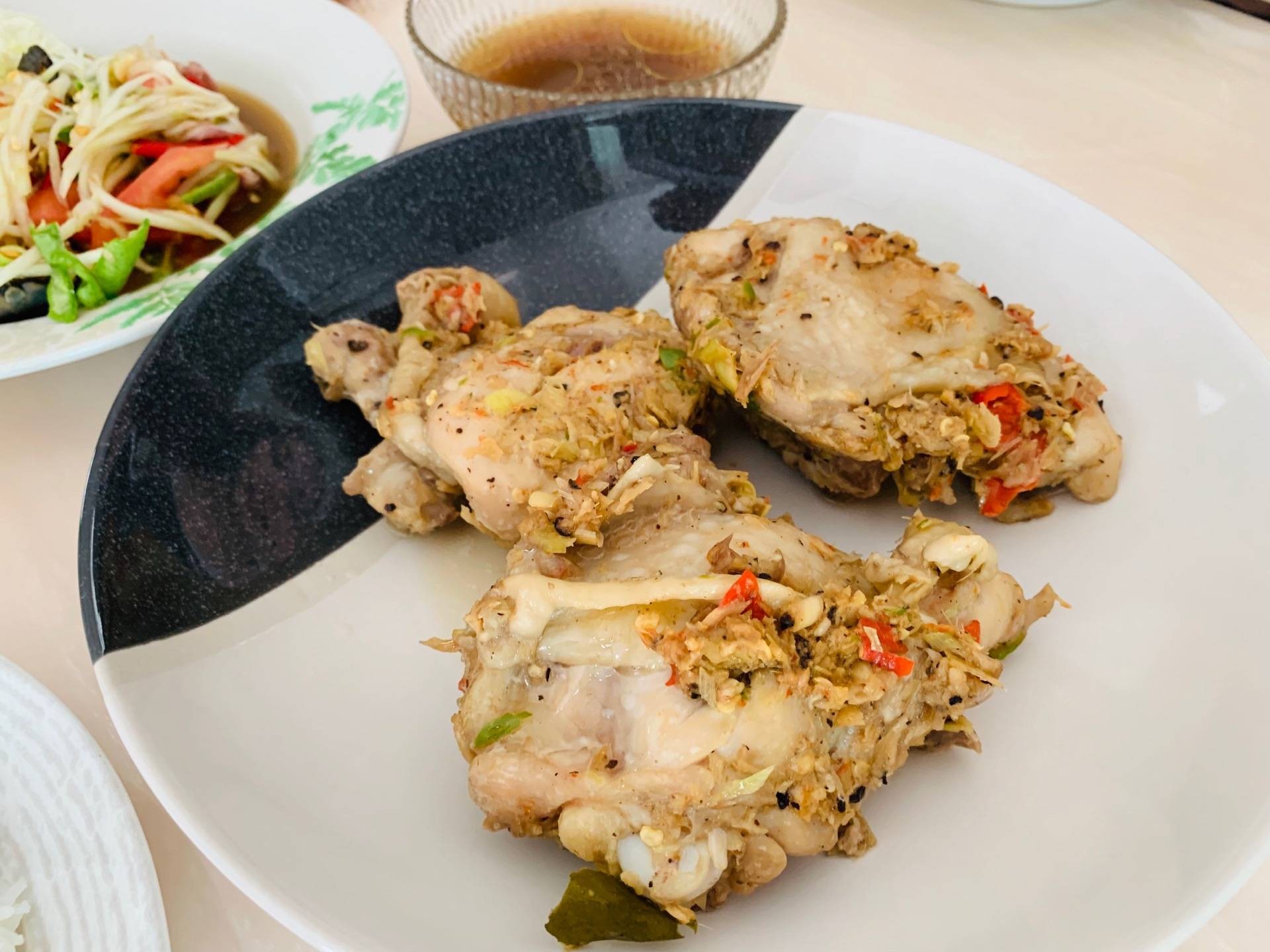 ไก่นึ่งสมุนไพร