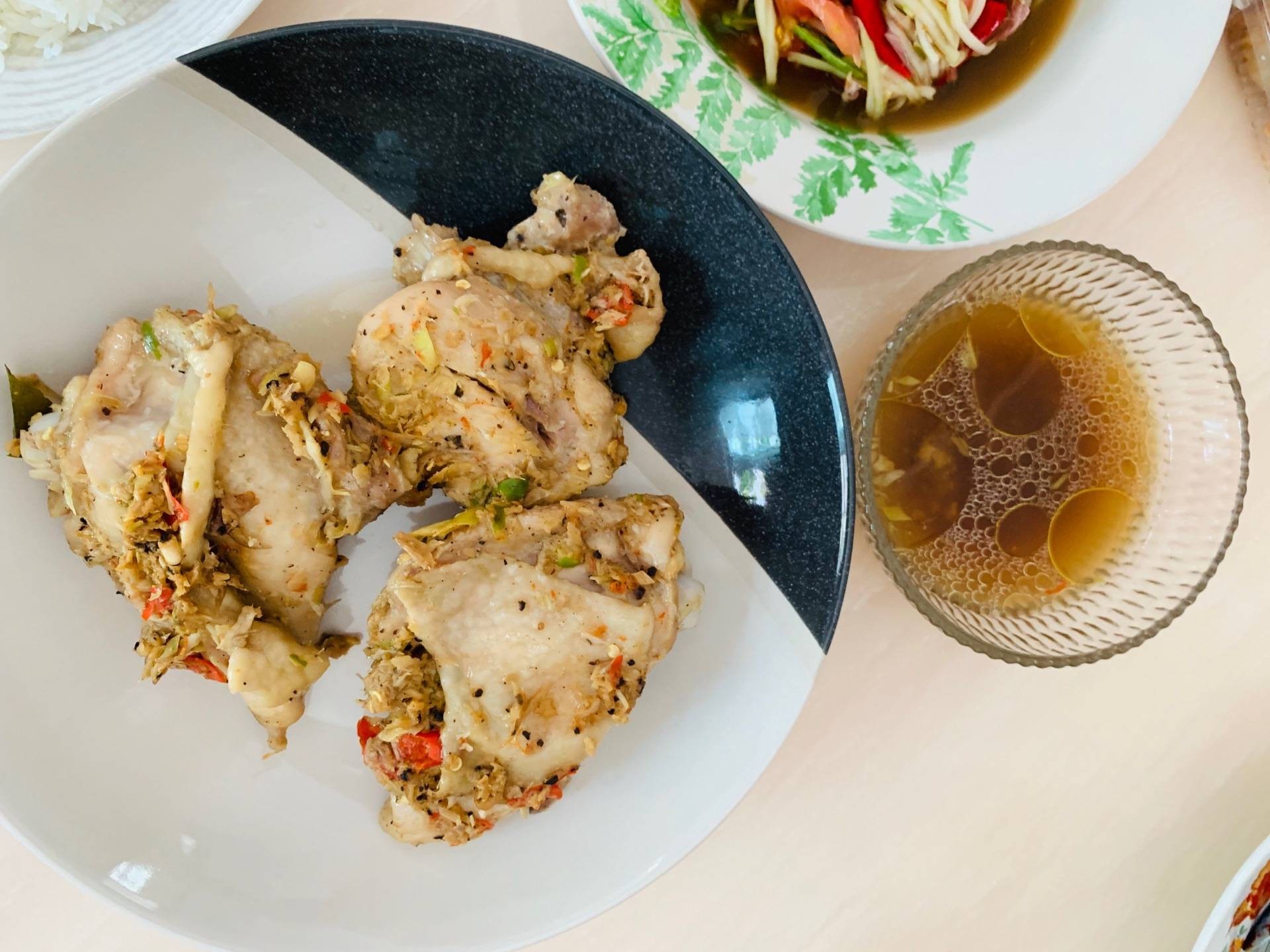 ไก่นึ่งสมุนไพร