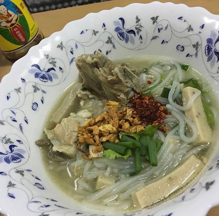 ก๋วยจั๊บญวณ
