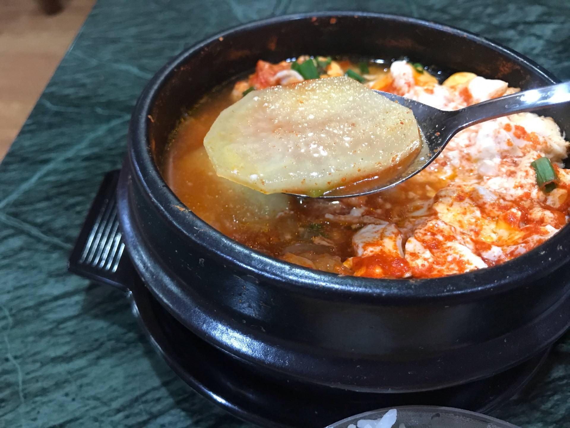 ซุปเต้าหู้อ่อนกิมจิ 김치순두부찌개 🇰🇷 