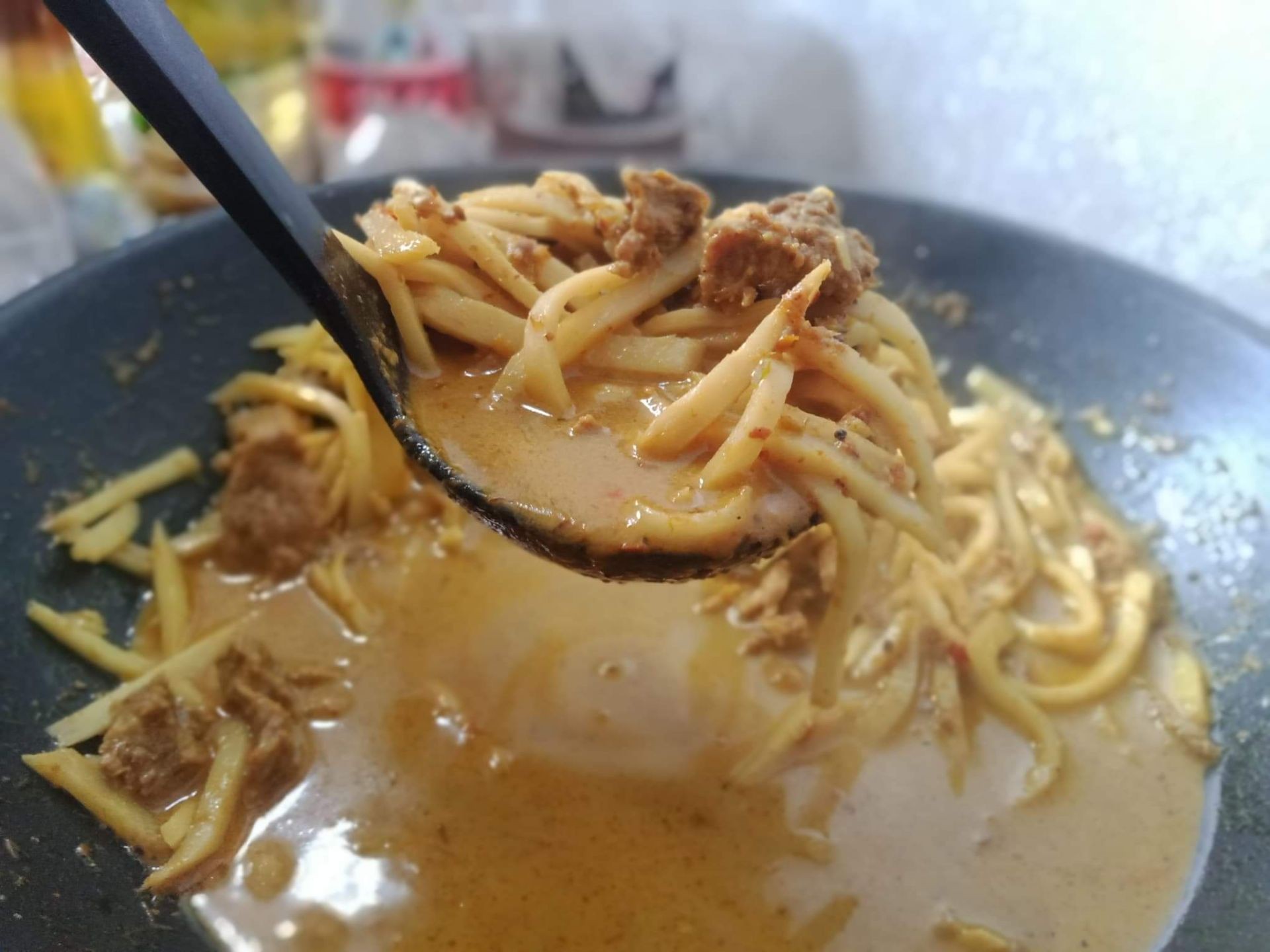 แกงคั่วเนื้อใส่หน่อไม้