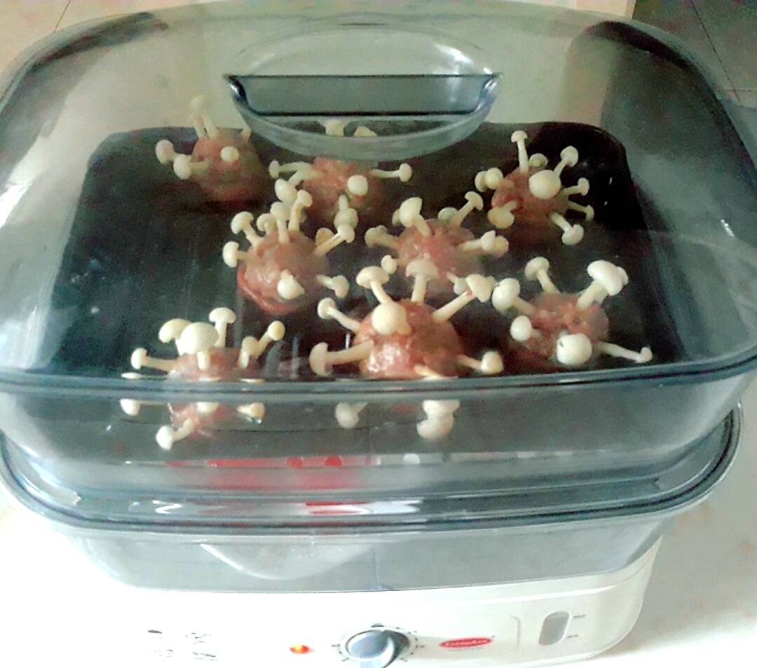 เห็ดหอมยัดไส้หมูสับโควิด-19