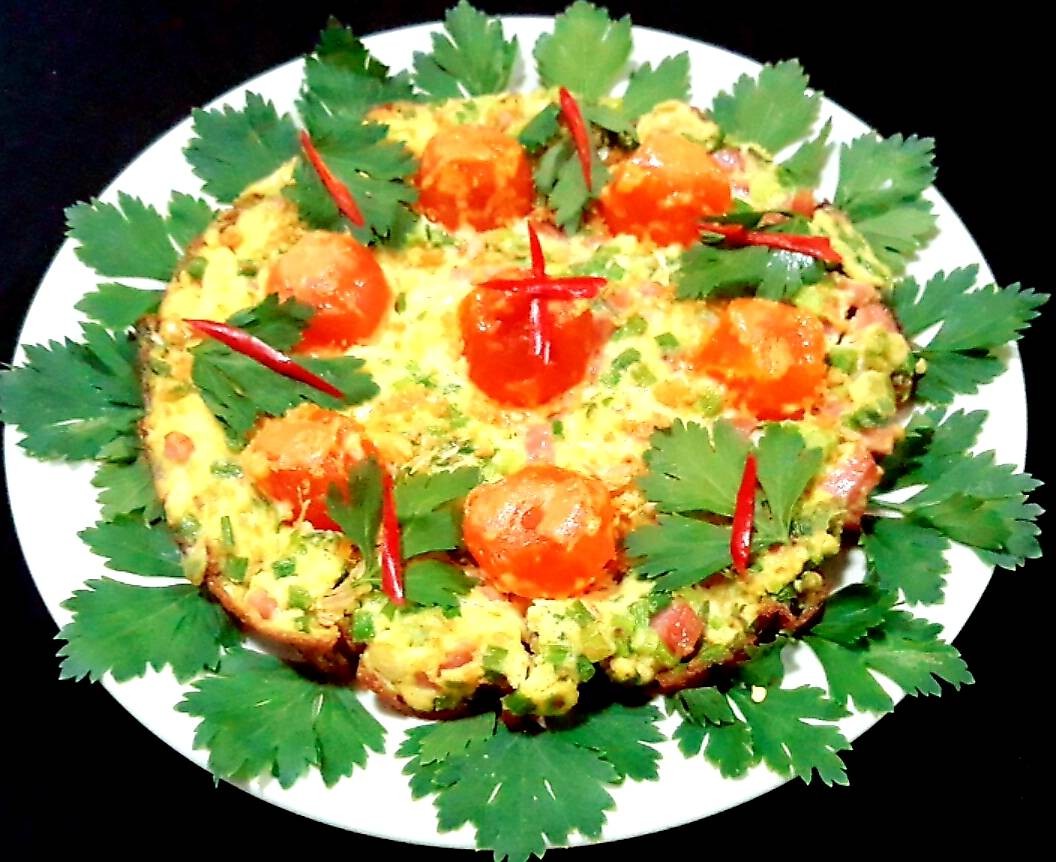 ไข่เจียวแฮมไข่แดงเค็ม/ออมเล็ตแฮมไข่แดงเค็ม