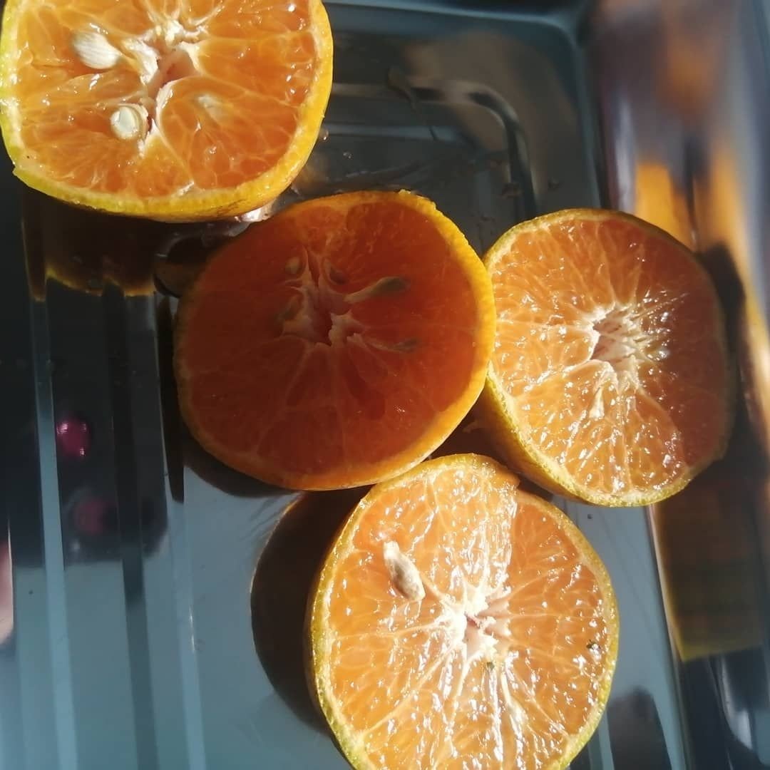 น้ำส้มคั้นสด