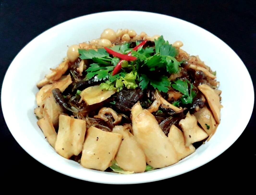 เห็ดอบวุ้นเส้น