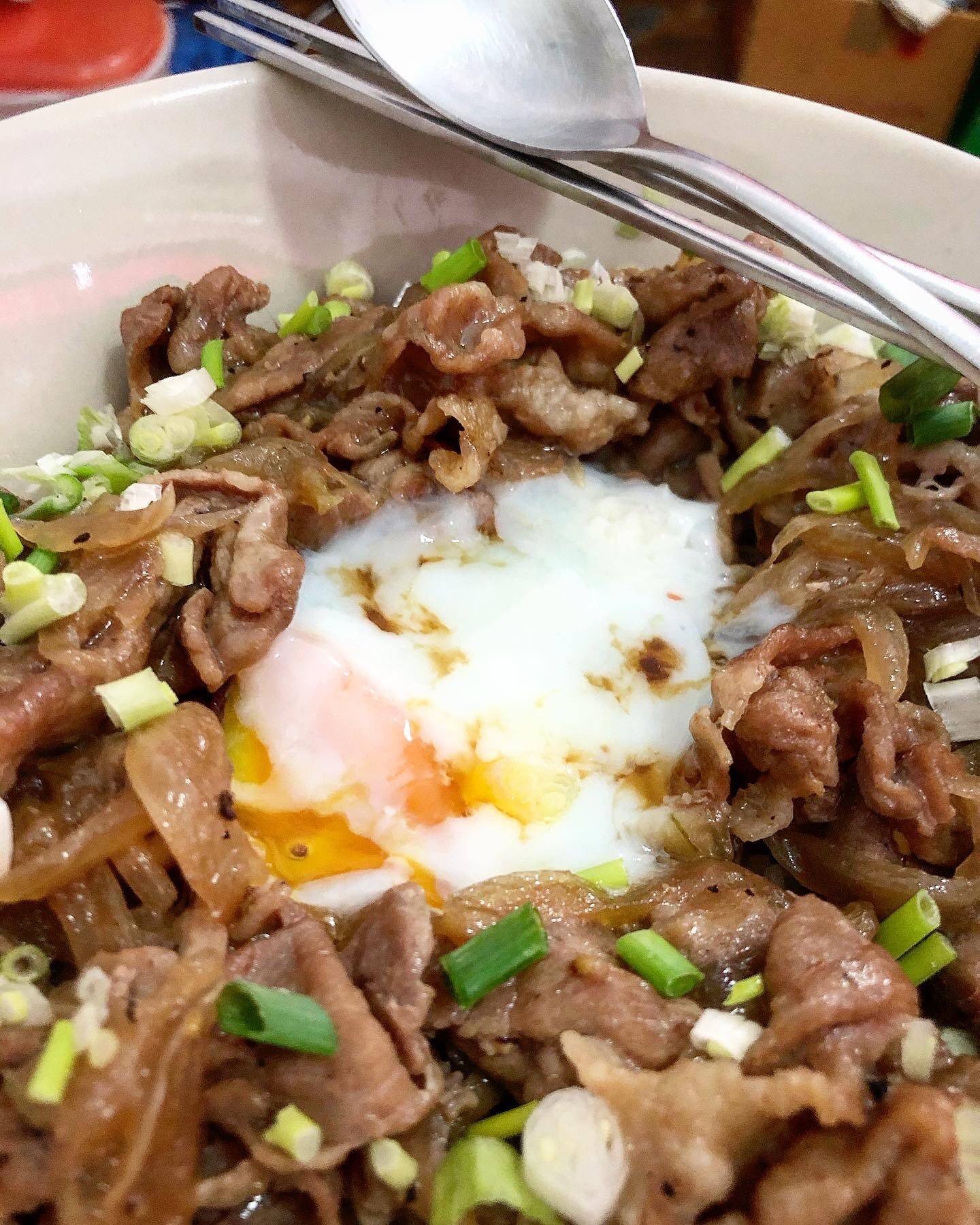 WFH Kitchen: ข้าวหน้าหมู ไข่ออนเซ็น (Butadon)
